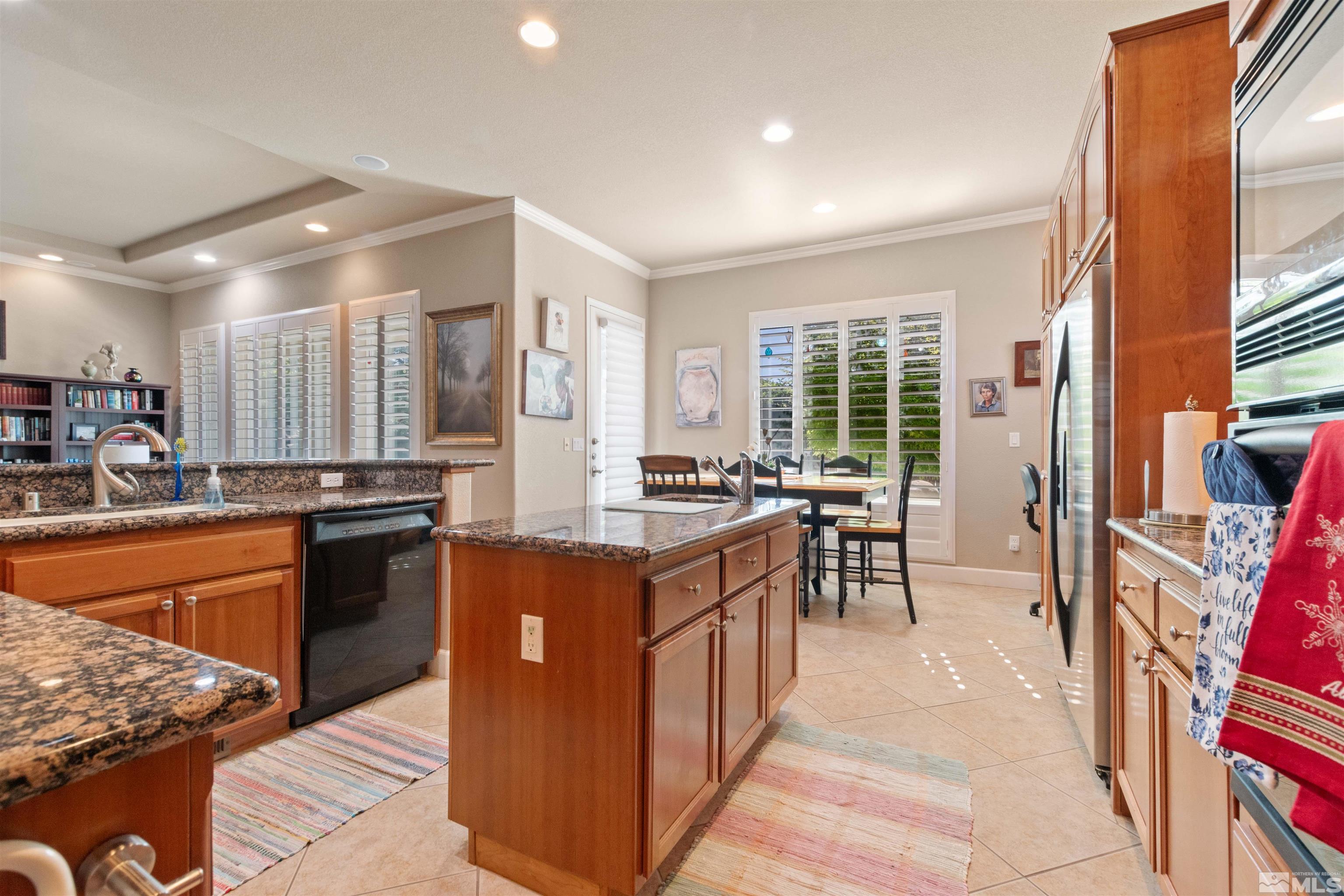 2340 Hickory Hill