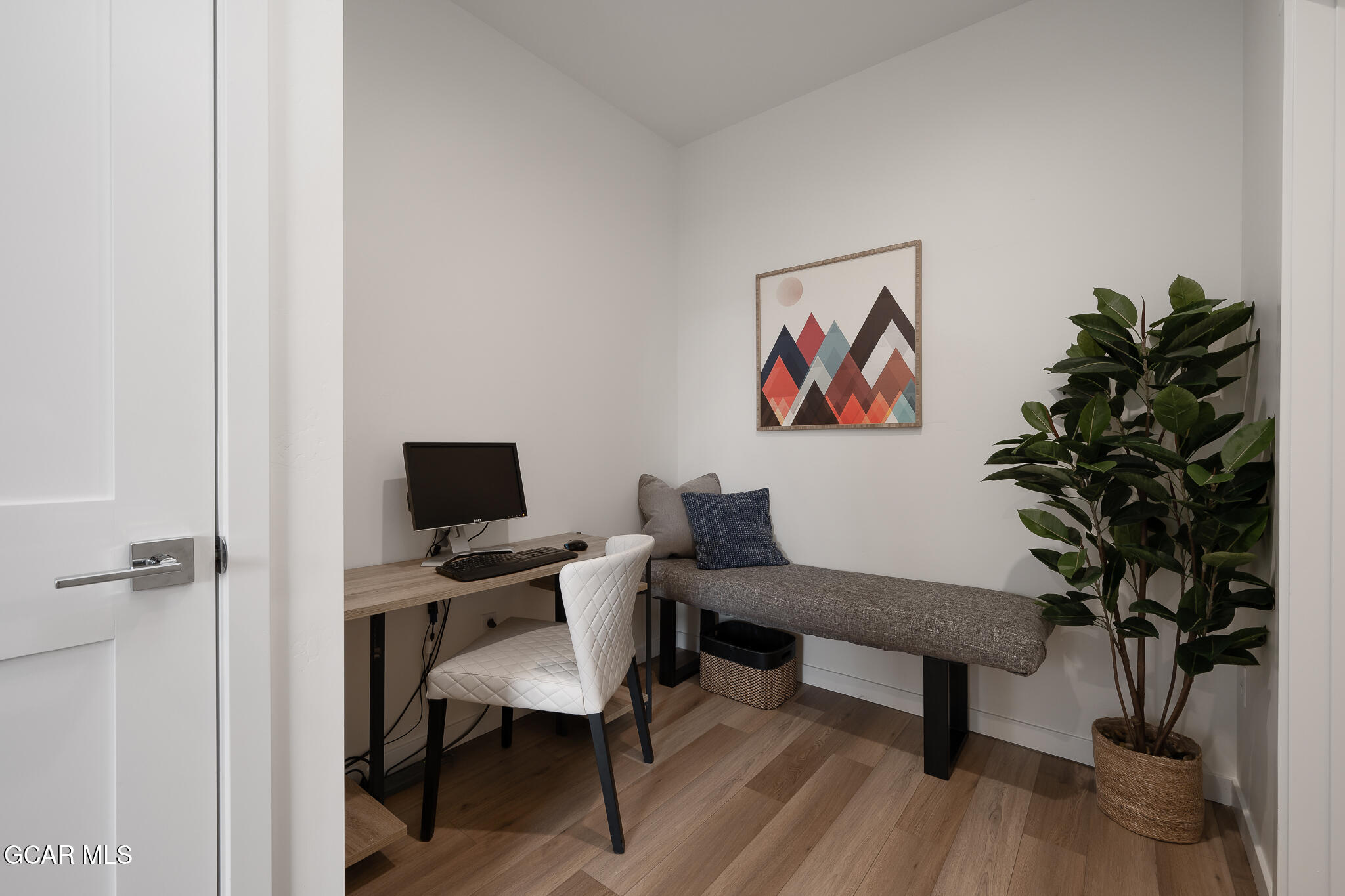 321 GCR 840 - W Meadow Mile #6