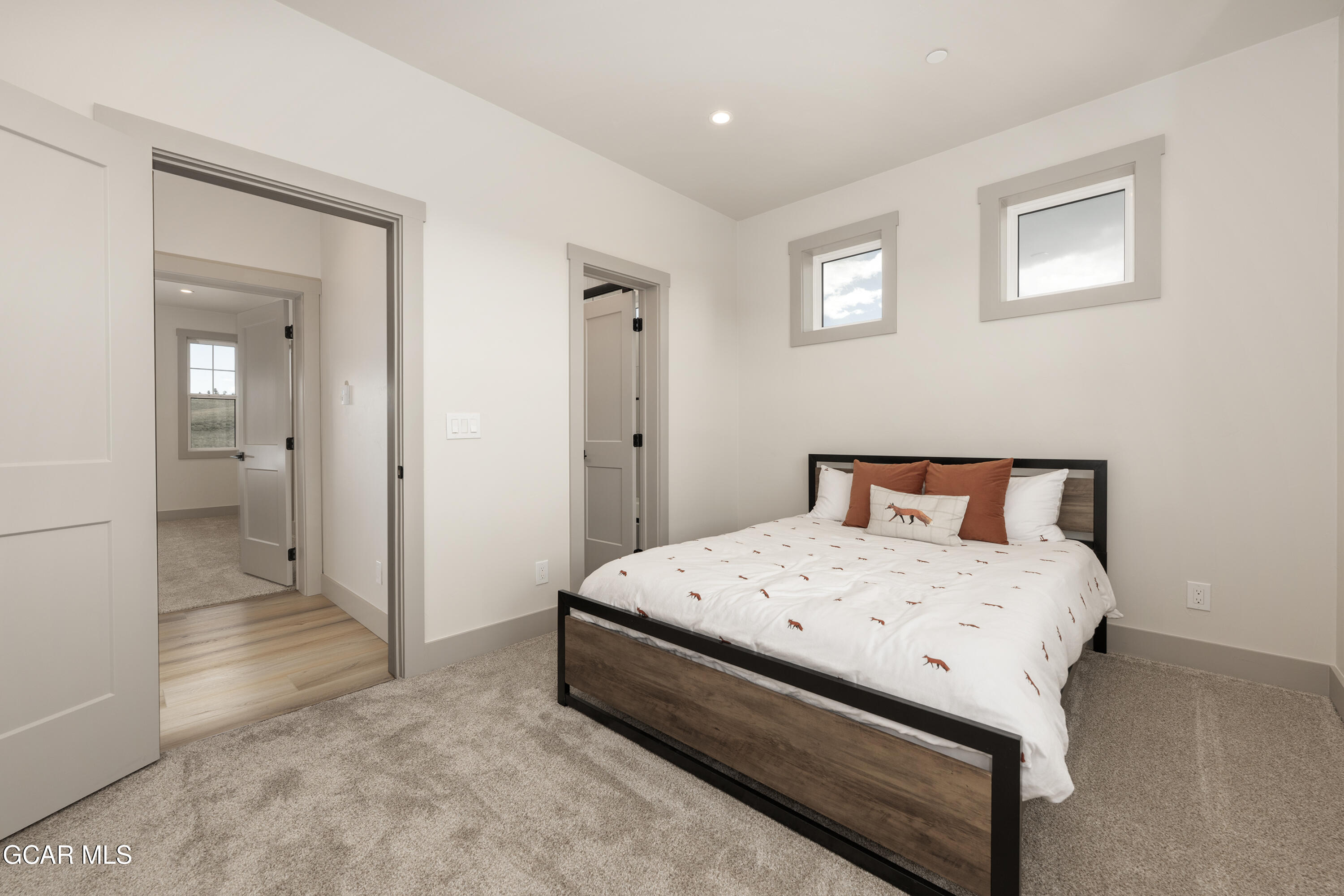 231 EAGLE RIDGE Circle