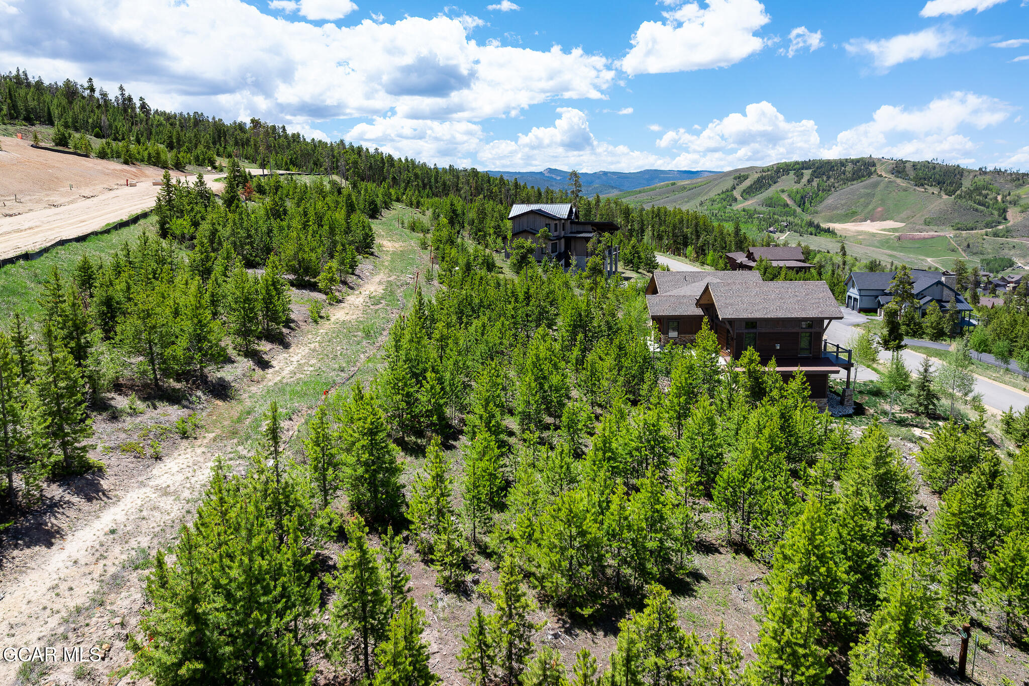 490 Stratus Court