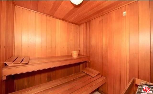 999 N DOHENY DR Unit: 311