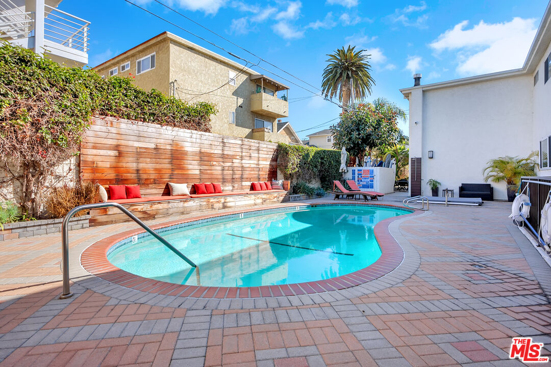 2721 2nd St Unit: 112