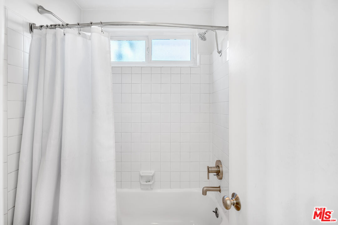 2721 2nd St Unit: 112
