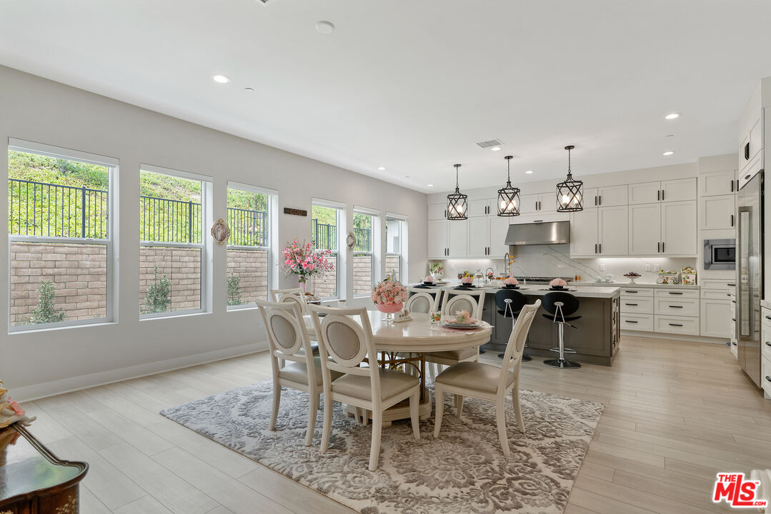 48 Primrose Ct