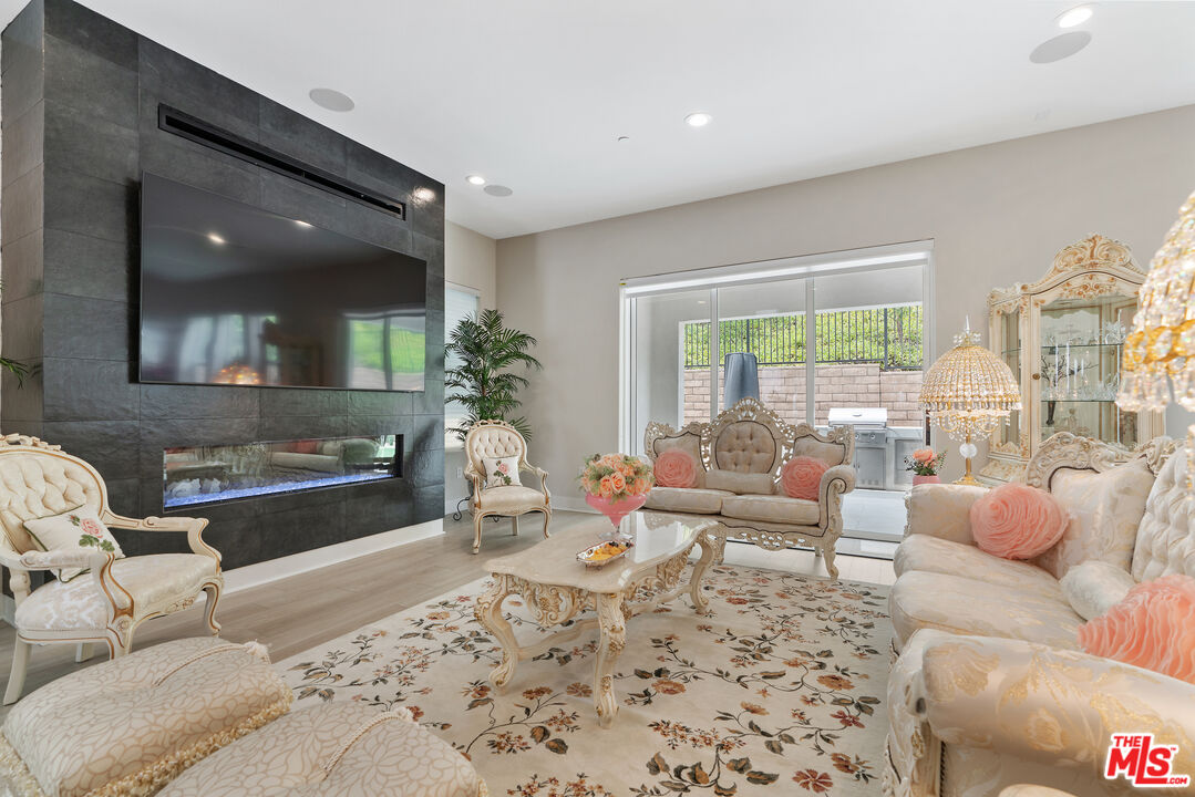 48 Primrose Ct