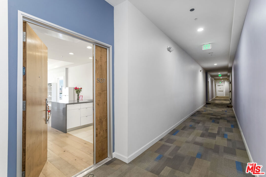 105 S Mariposa Ave Unit: 507