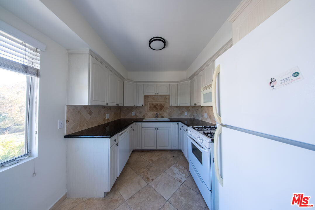9205 Alcott St Unit: Unit 4