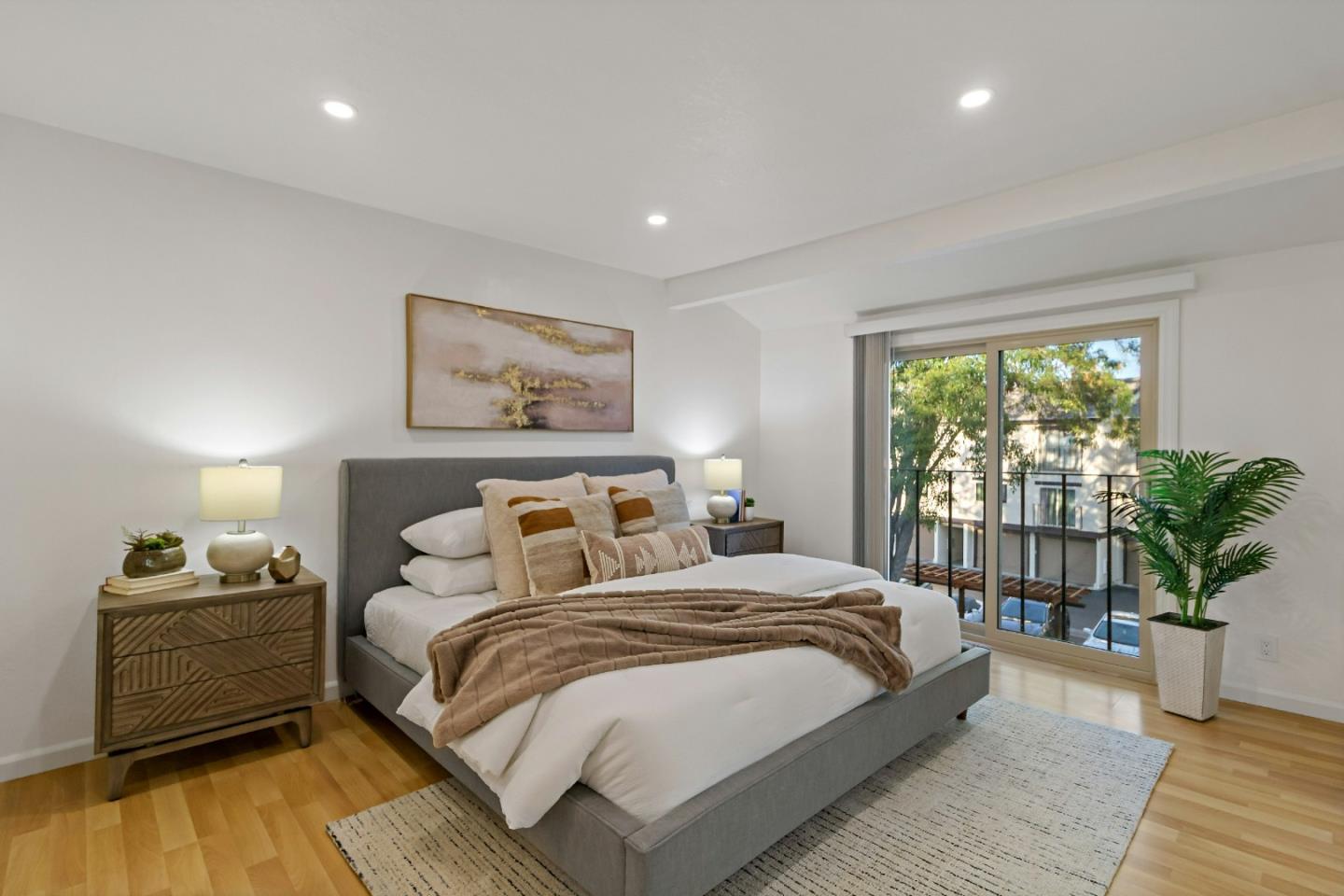 777 San Antonio Road Unit: 68