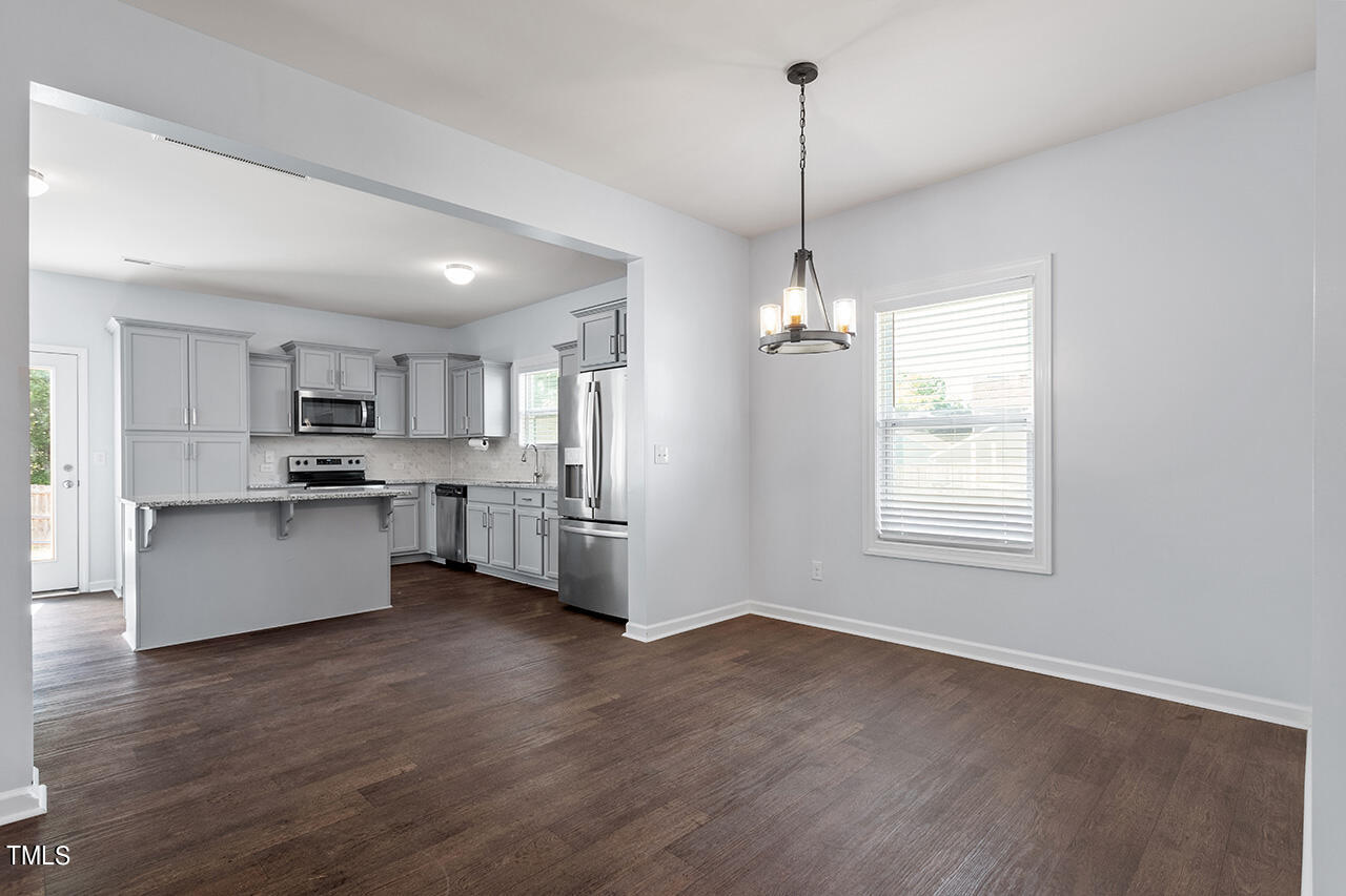 147 Pineapple Place