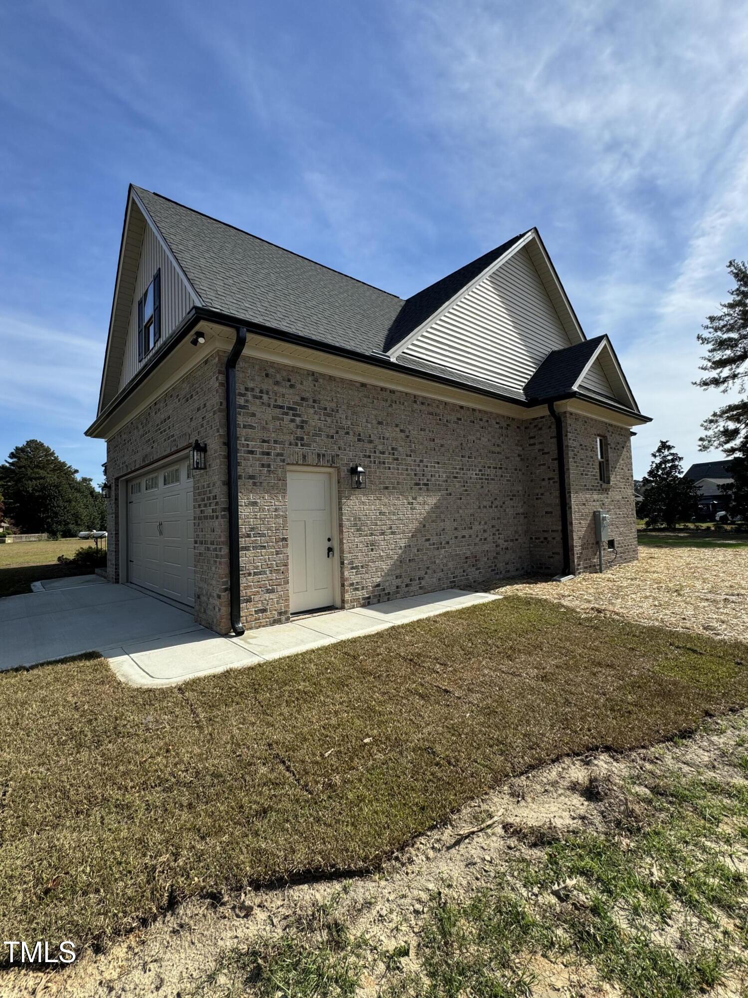 106 Creech Circle