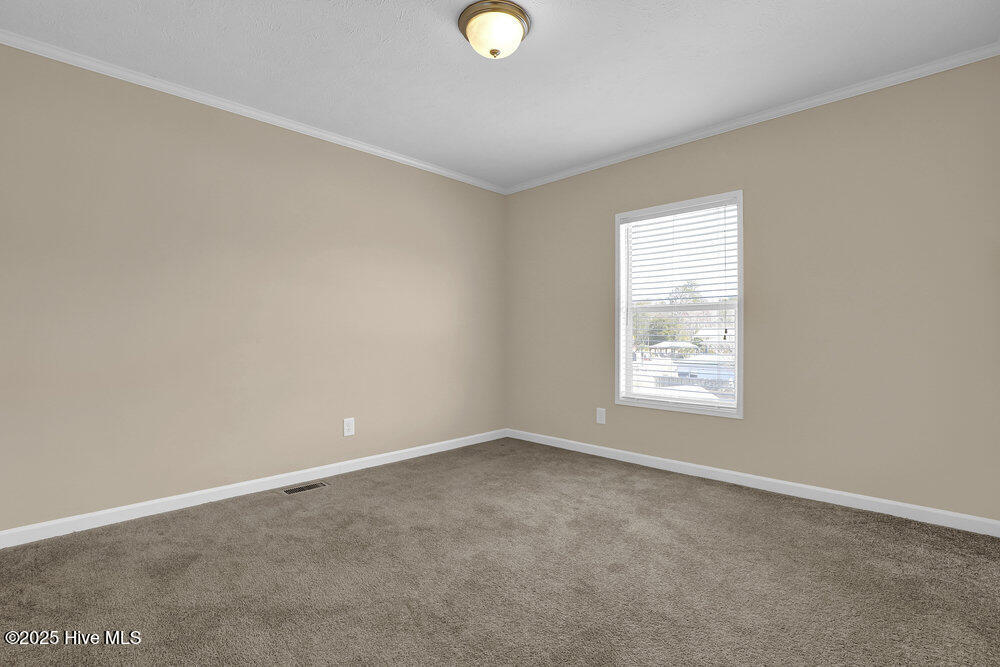 136 Cedar Hollow Lane