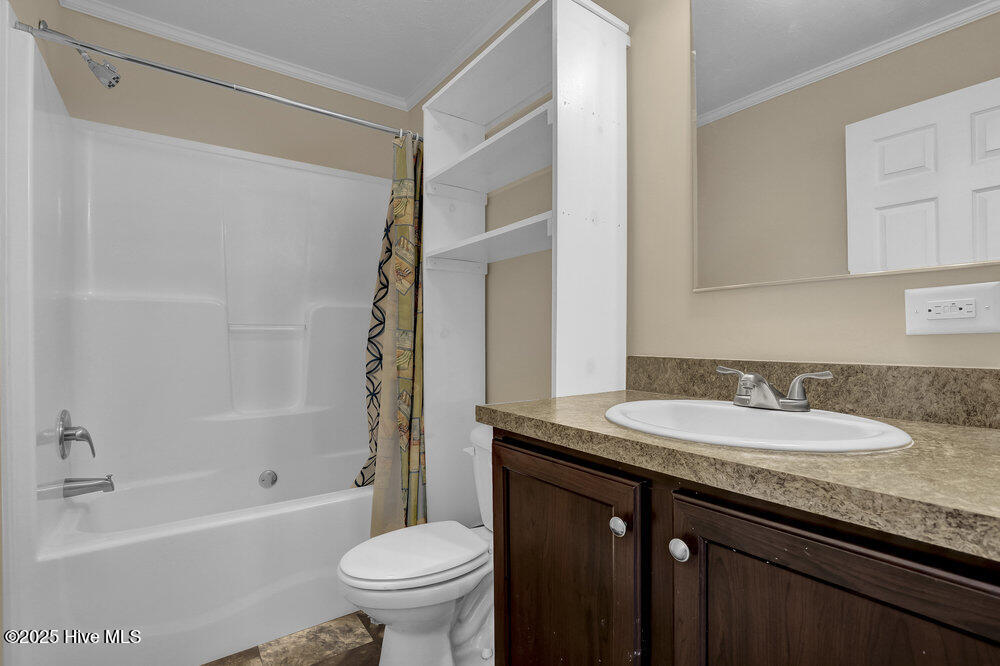 136 Cedar Hollow Lane