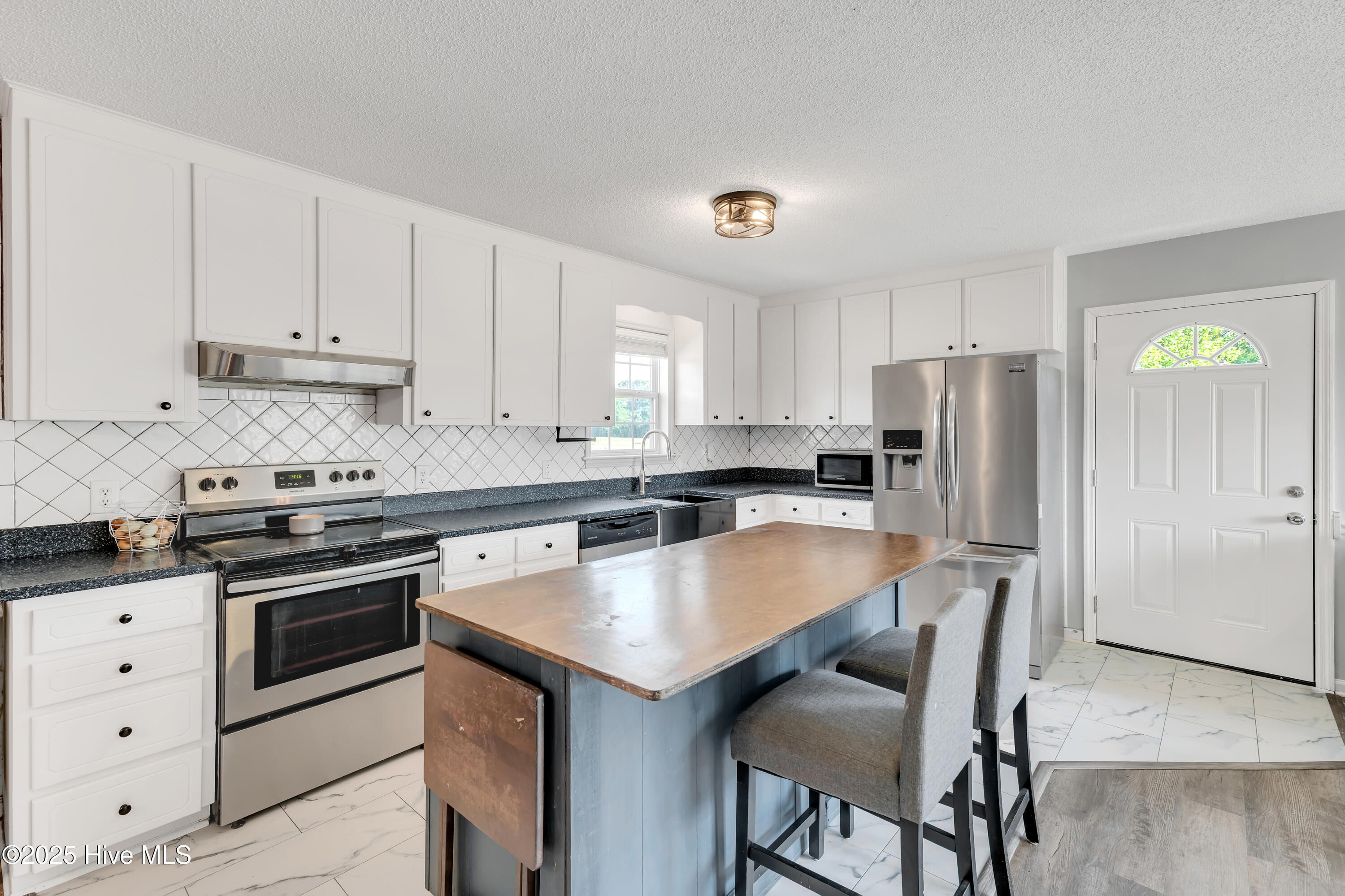 640 Short Journey Road
