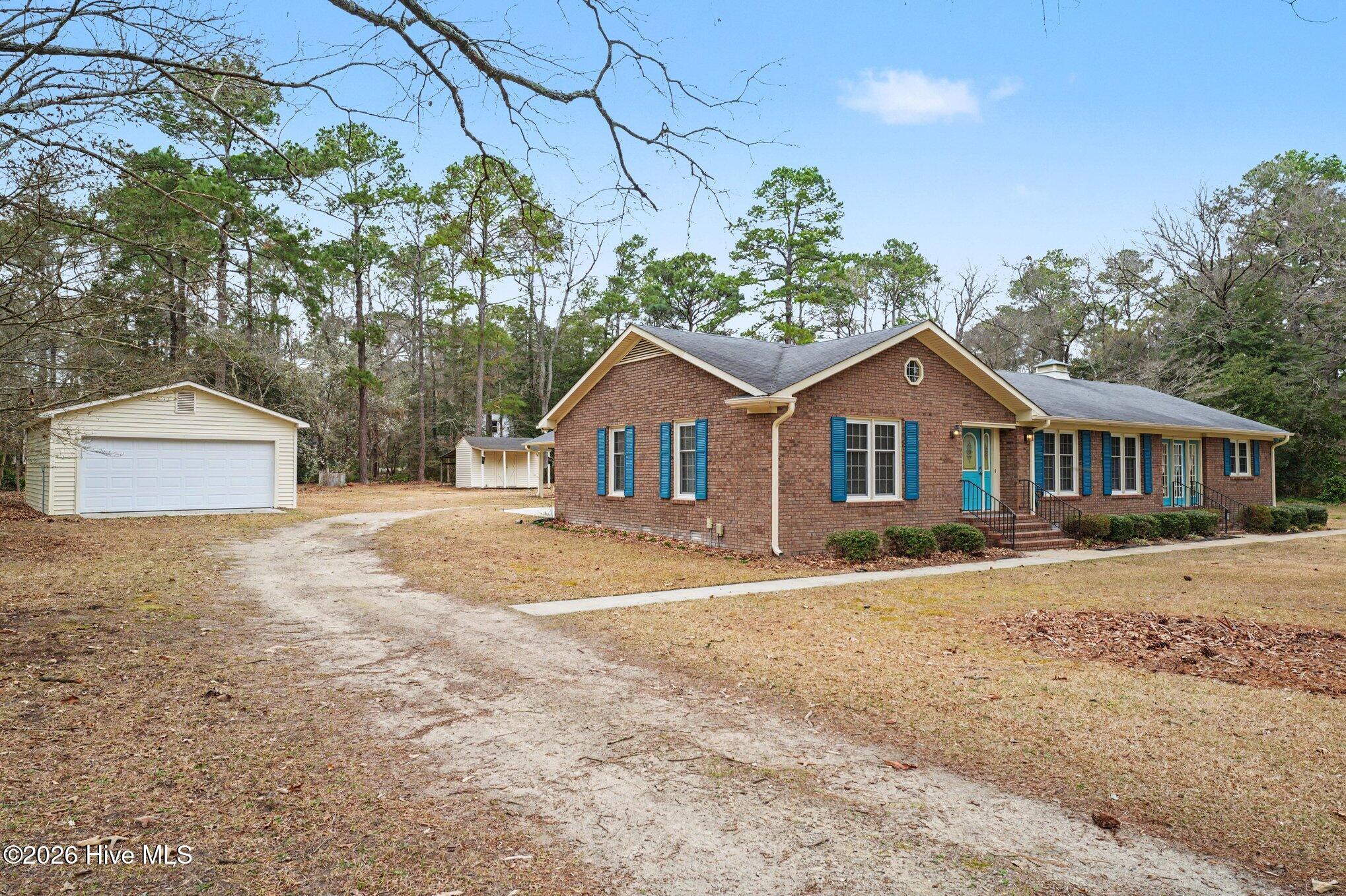 521 Greenridge Road