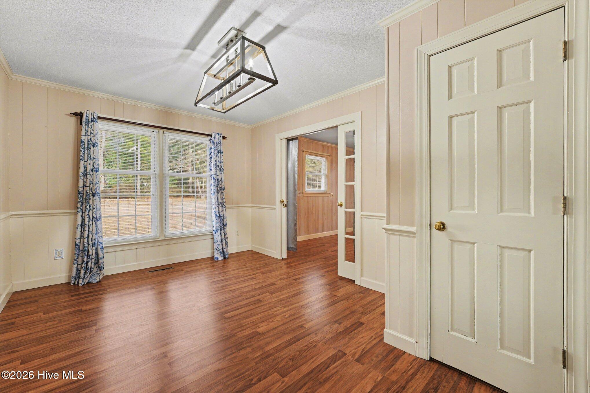 521 Greenridge Road