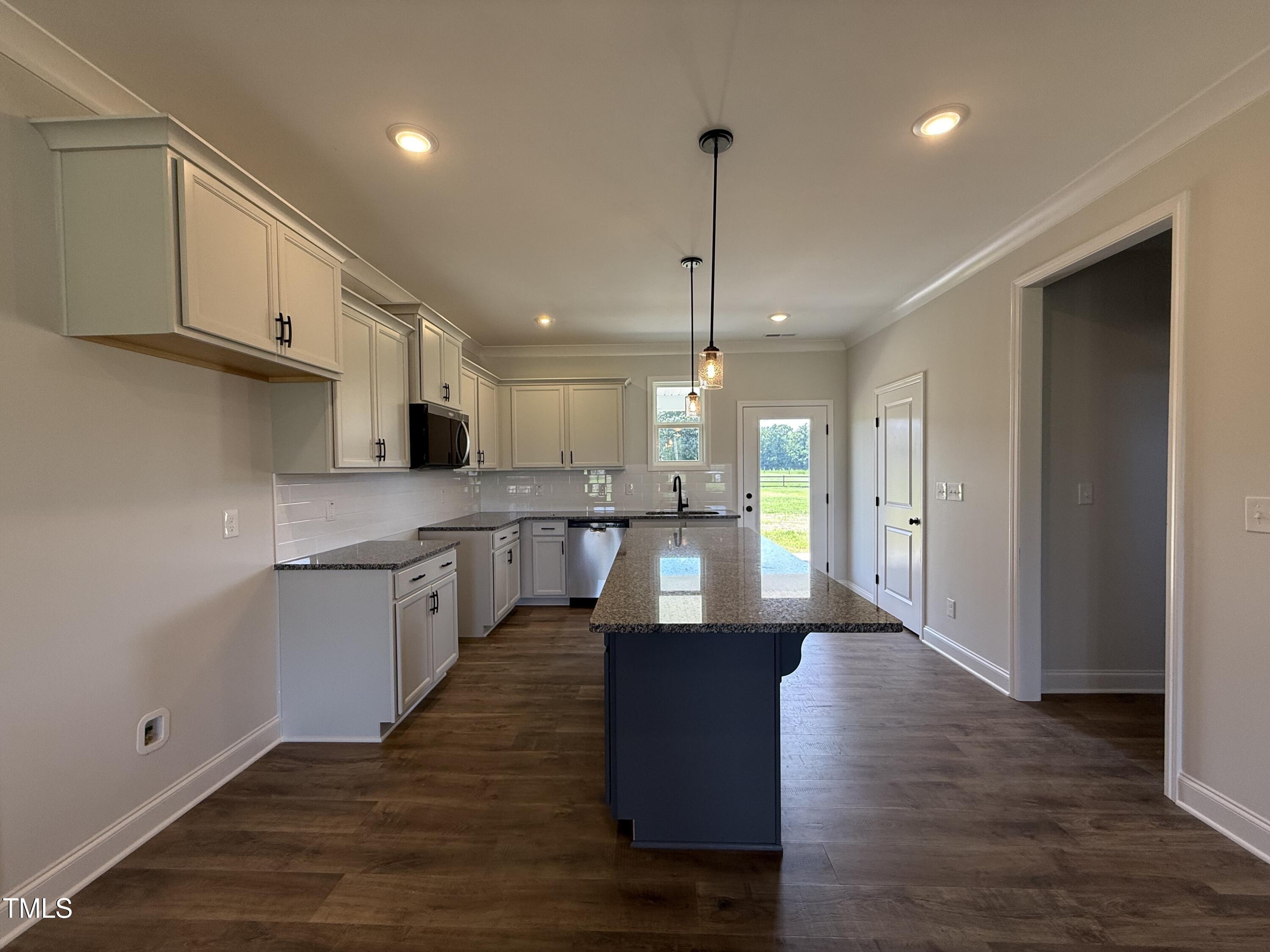 3943 Baileys Xrds Road