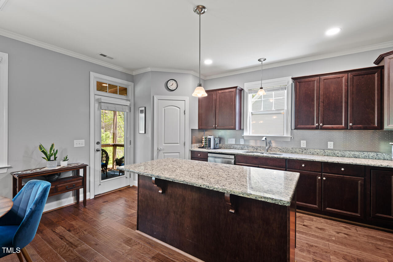 1211 Yellow Wood Drive