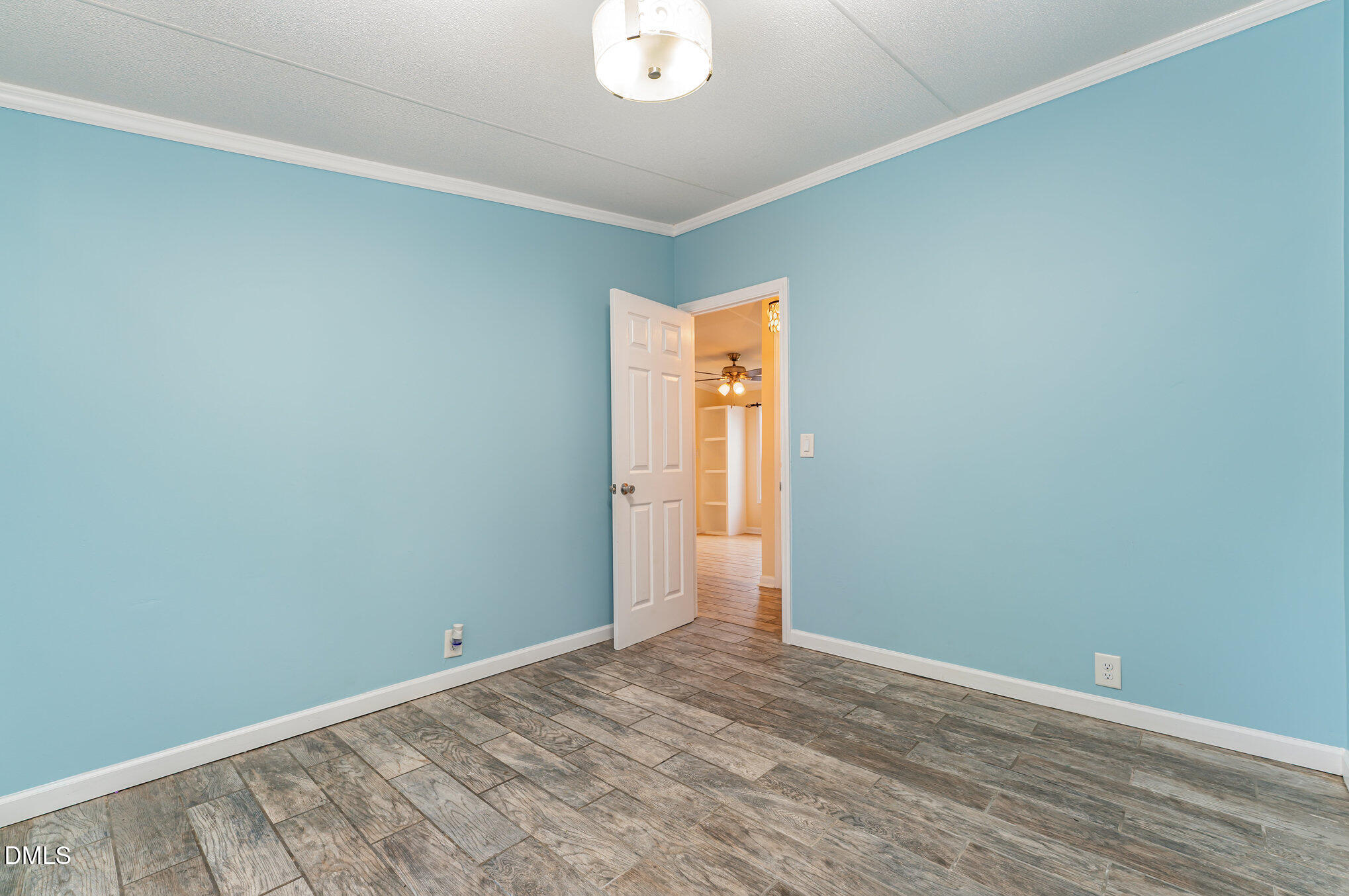 7810 Us Highway 301 S