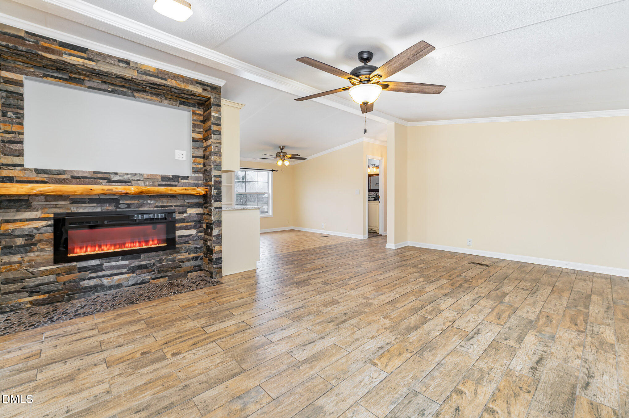 7810 Us Highway 301 S