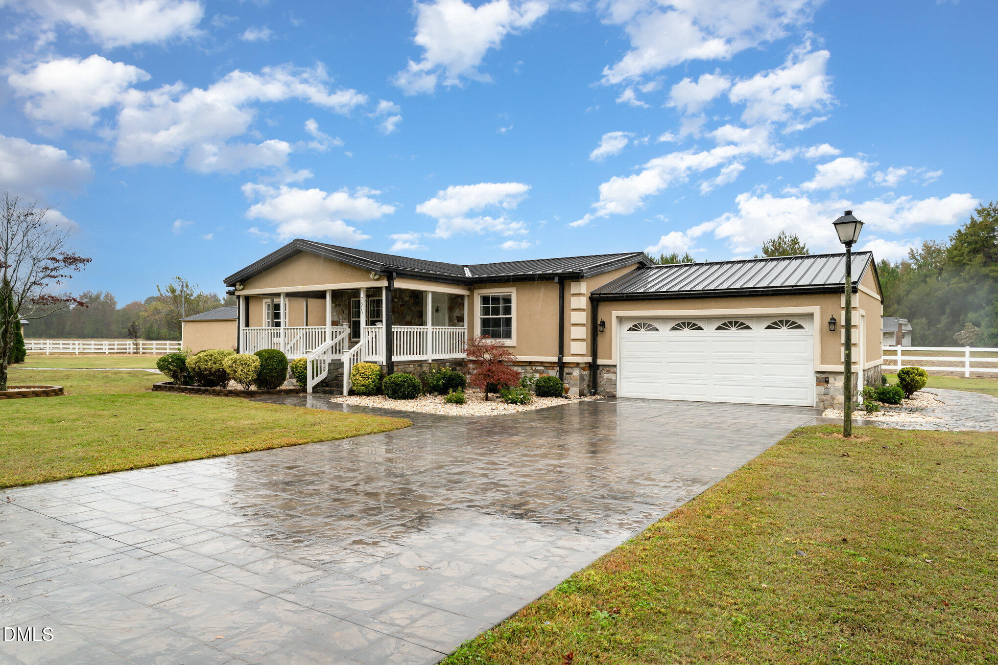 7810 Us Highway 301 S