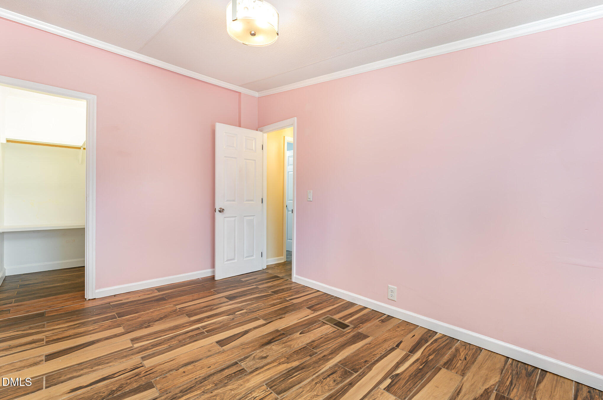 7810 Us Highway 301 S