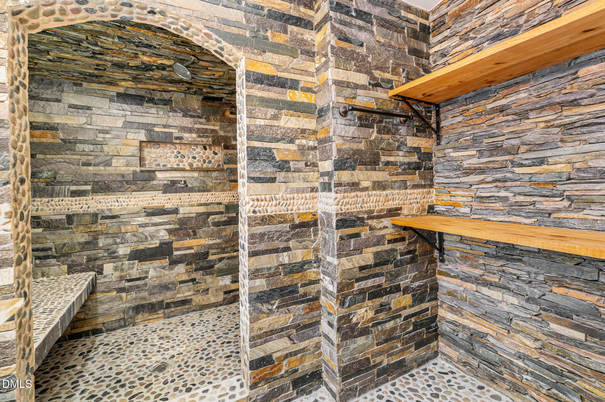 7810 Us Highway 301 S