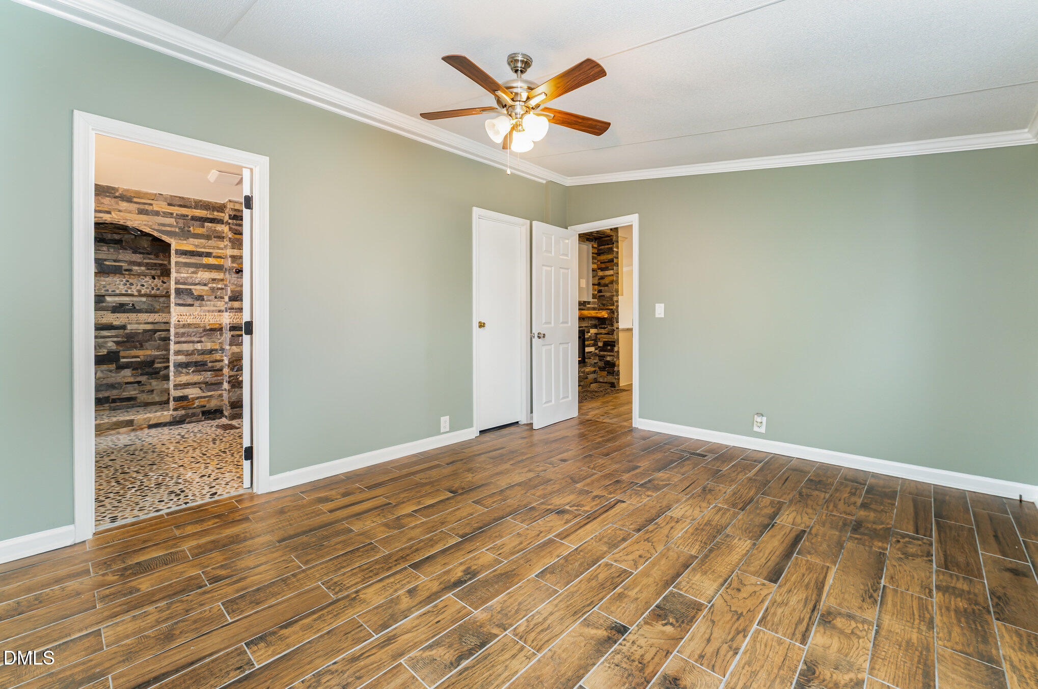 7810 Us Highway 301 S