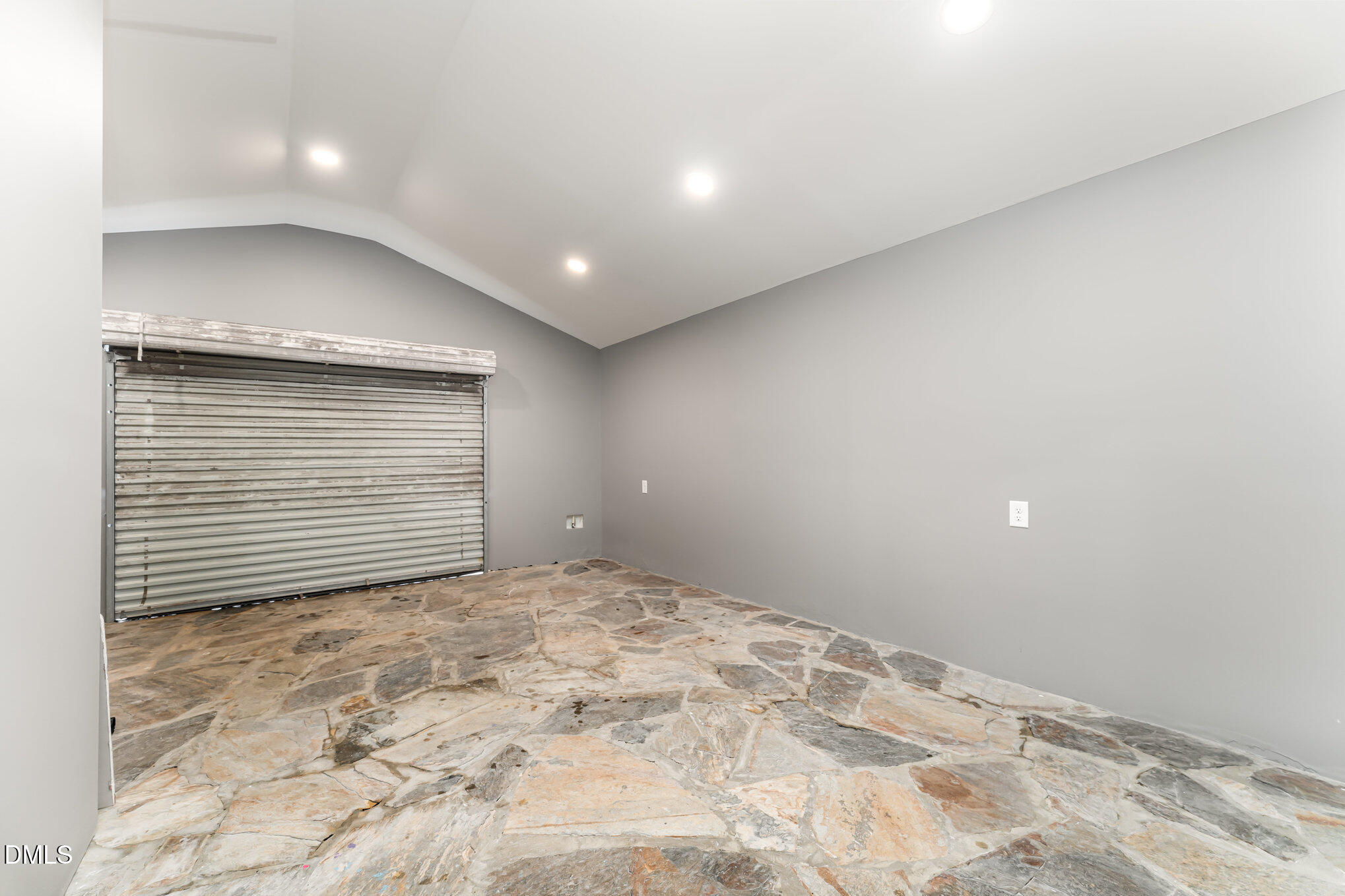 7810 Us Highway 301 S