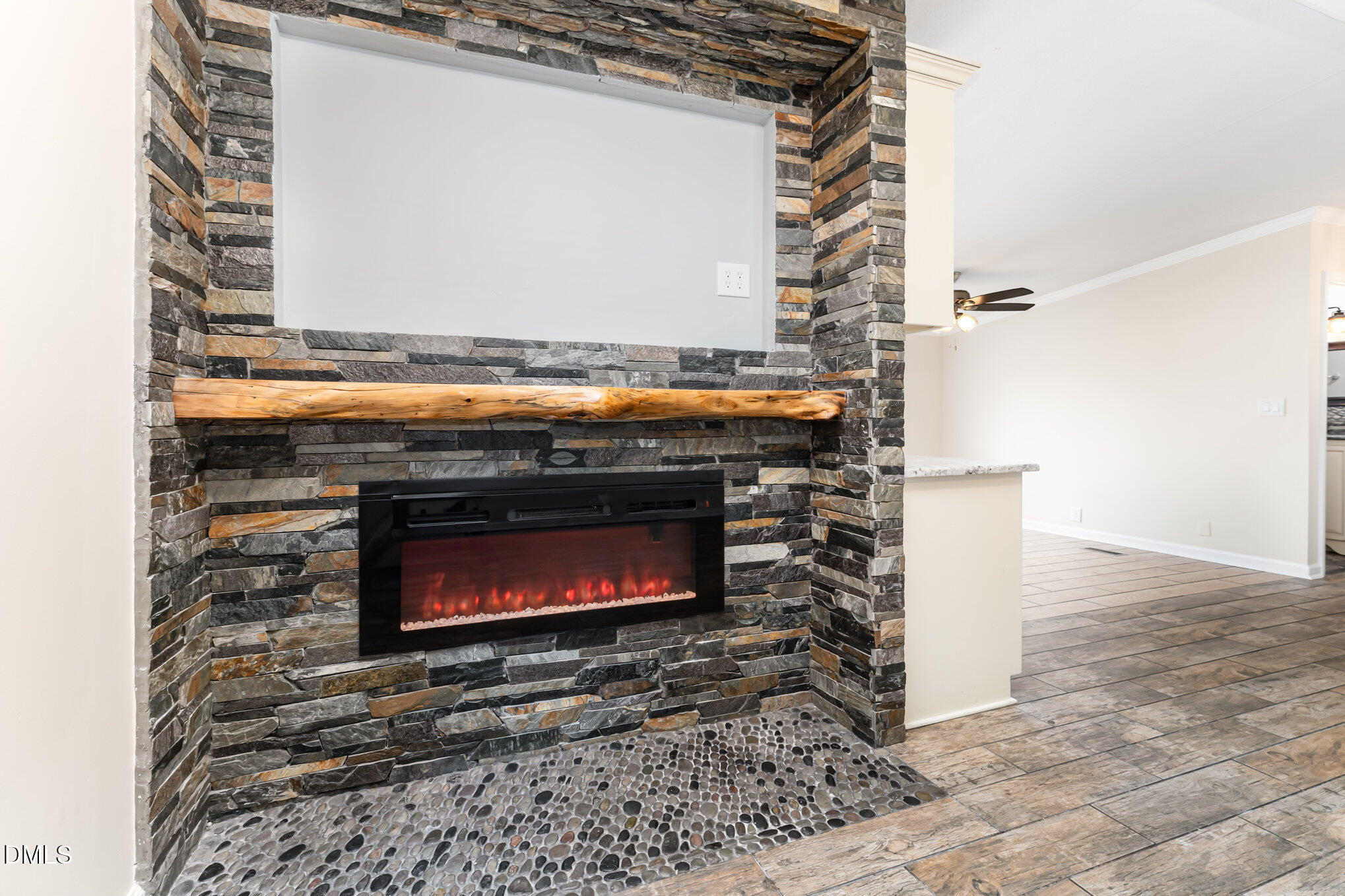 7810 Us Highway 301 S