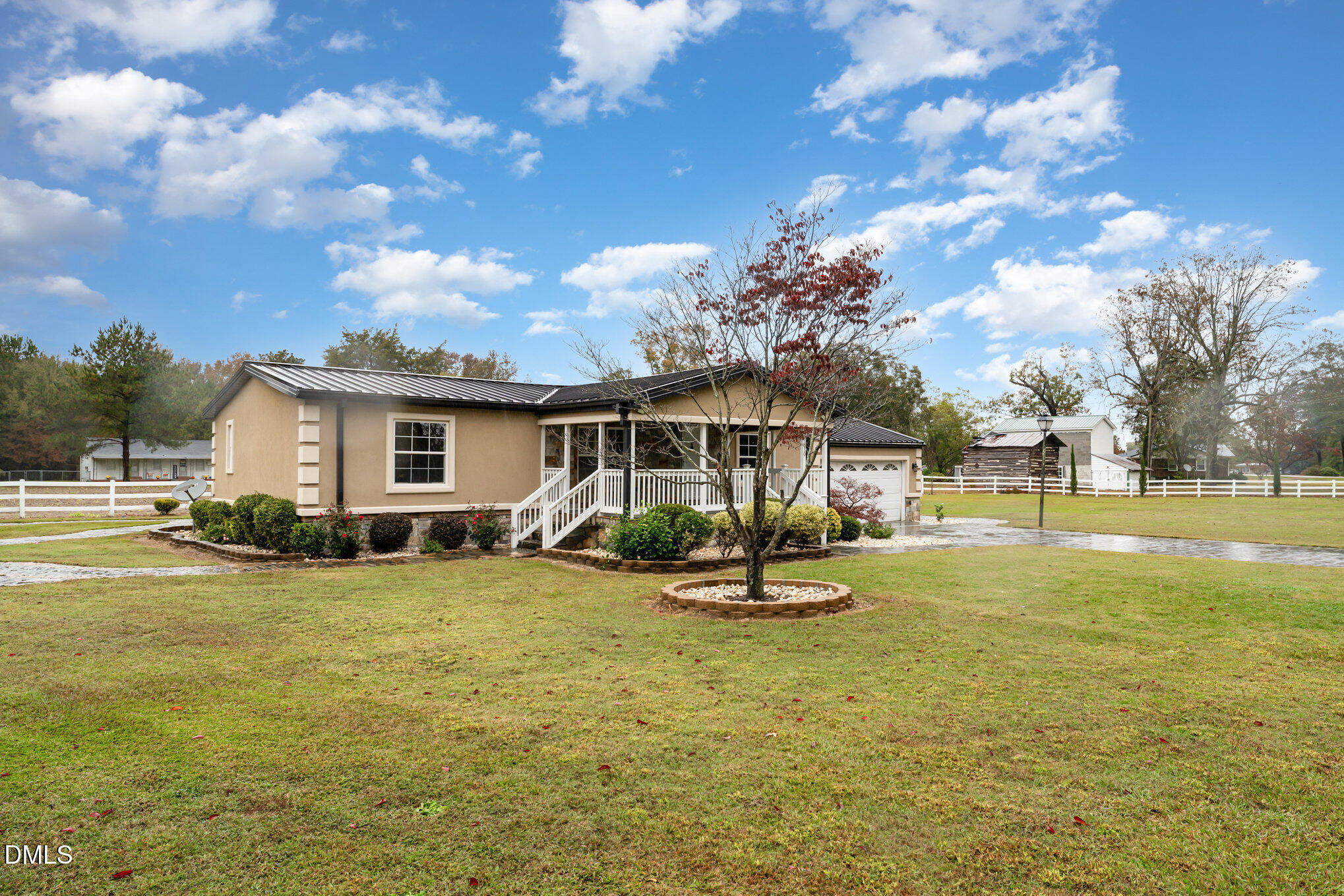 7810 Us Highway 301 S