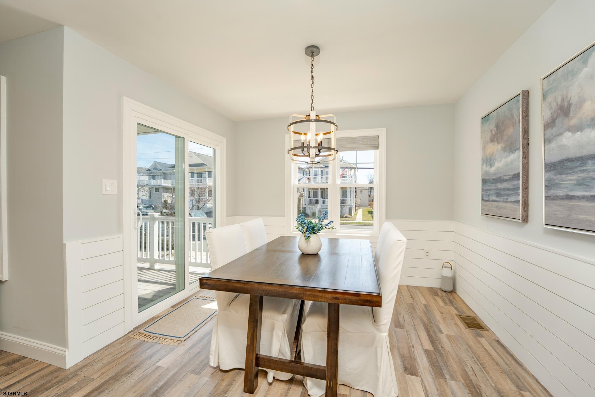 928 Bay Ave Unit: 1