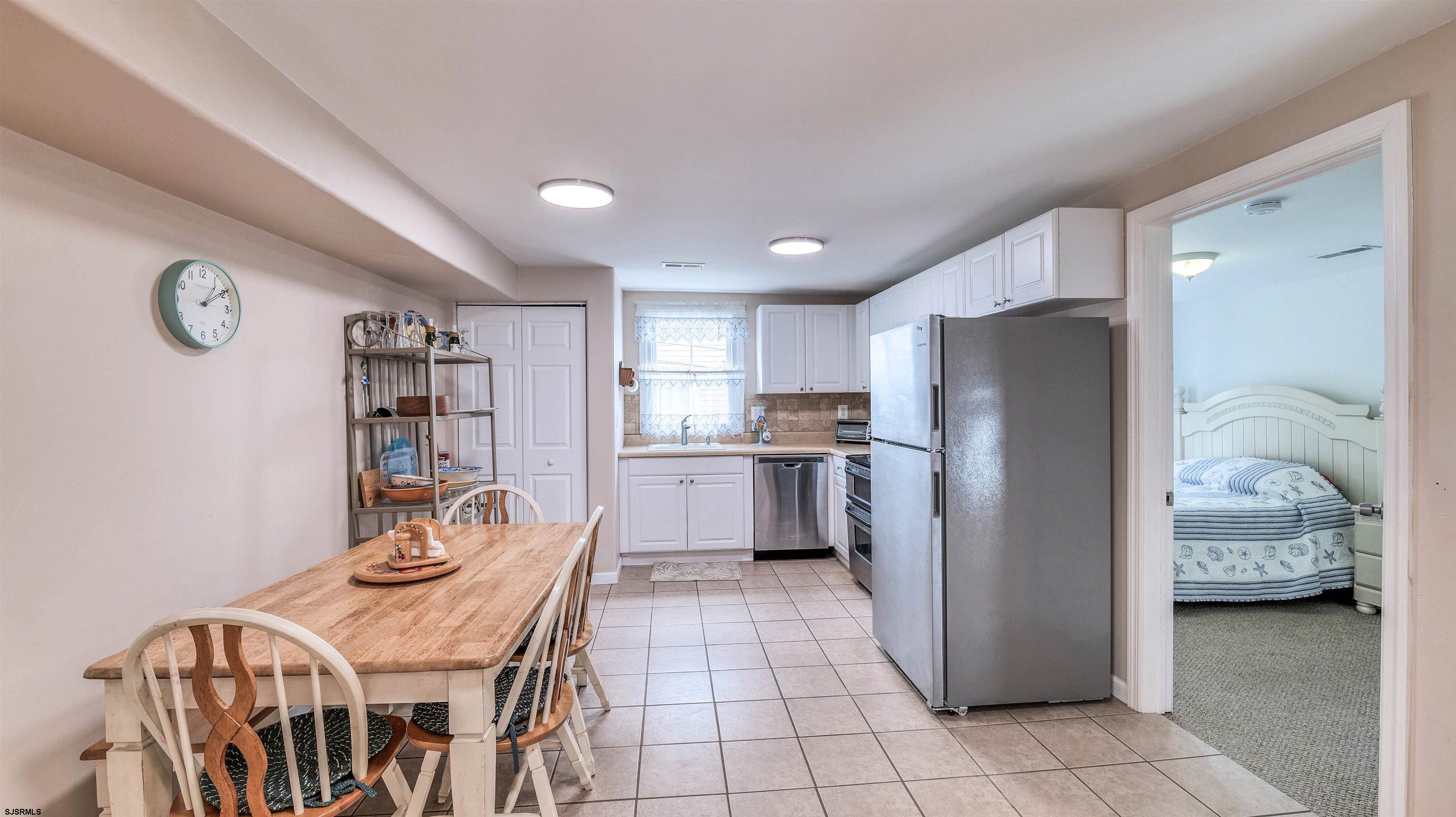 420 Central Ave Unit: 2