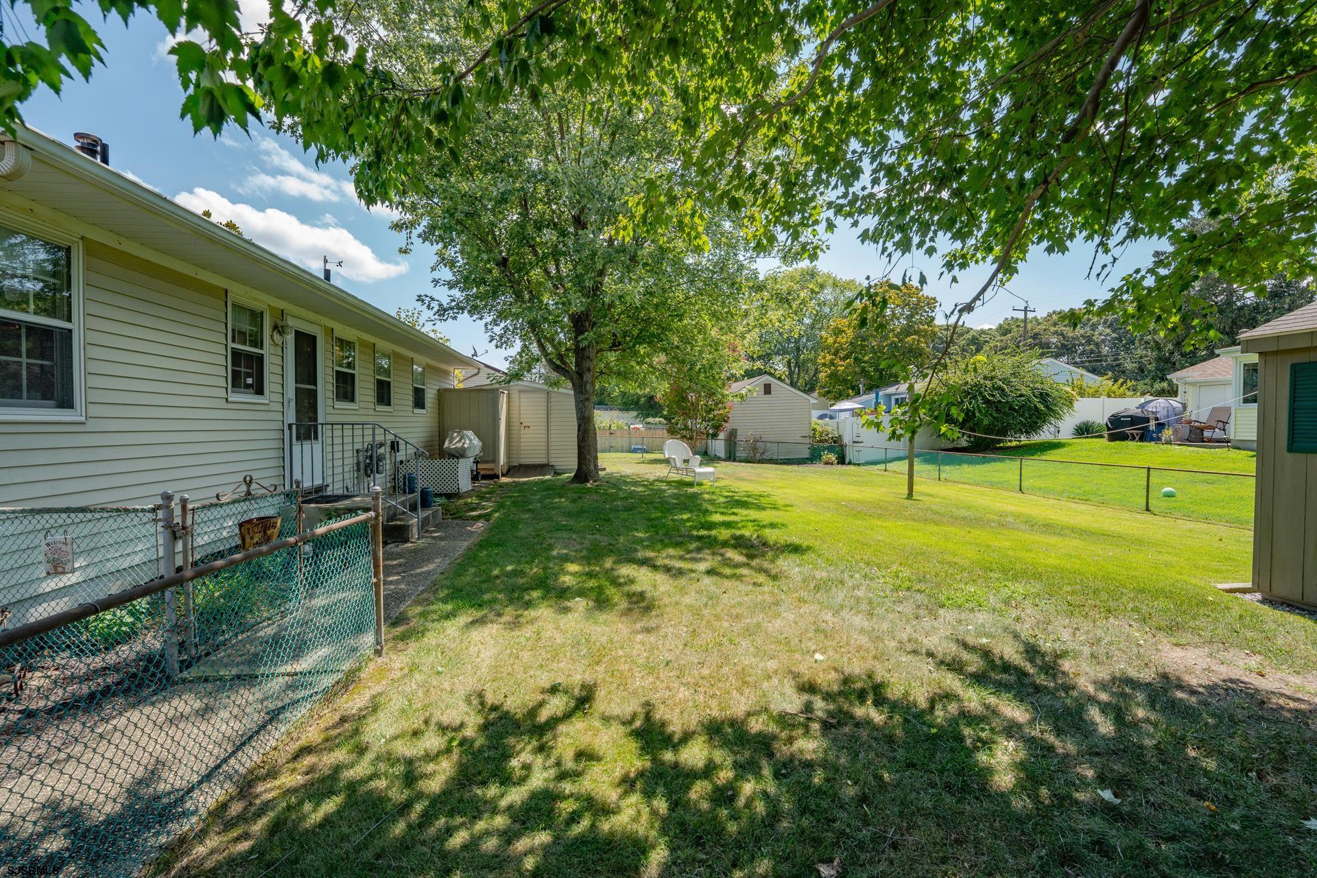 14 Merion Dr