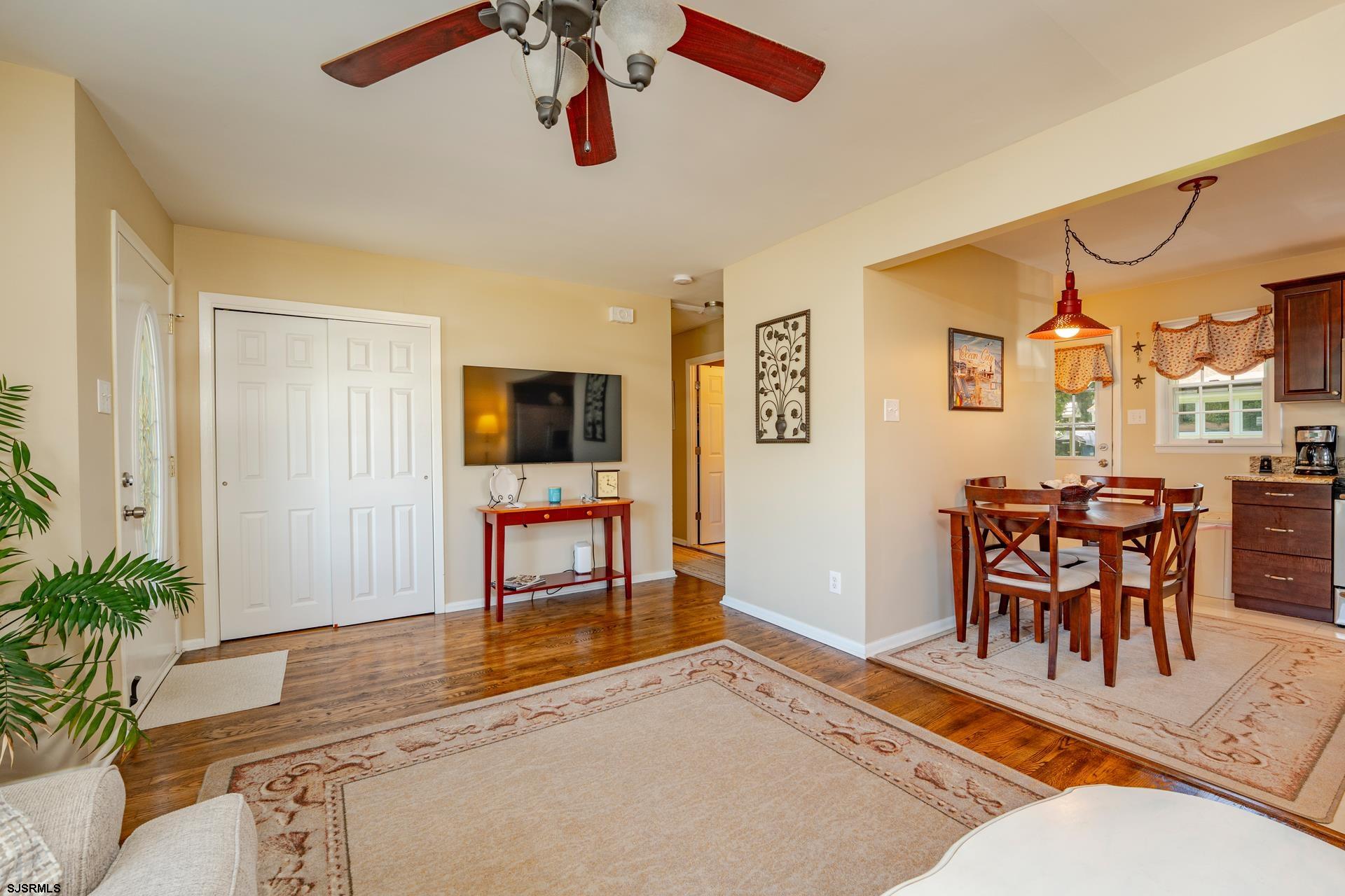 14 Merion Dr