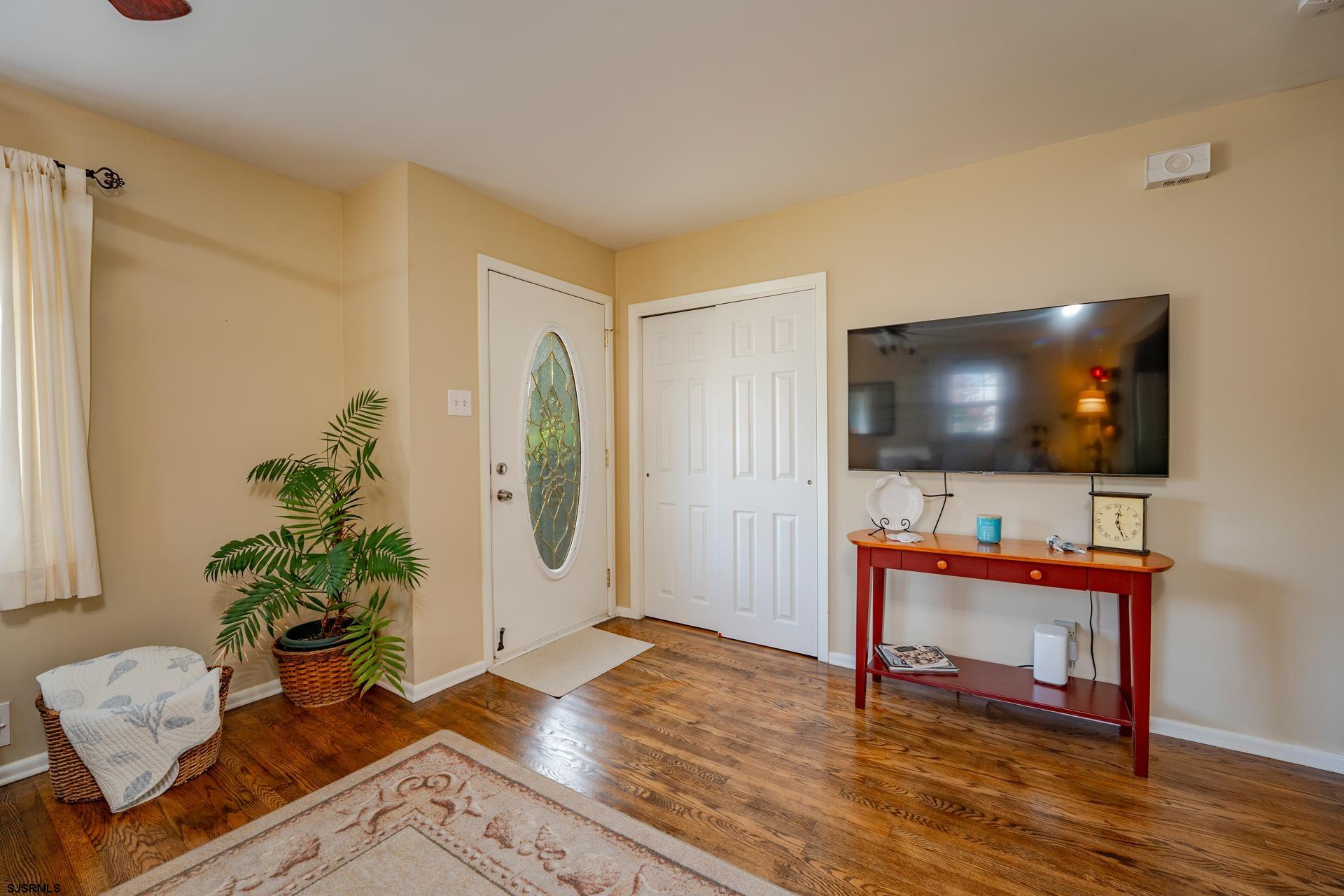 14 Merion Dr