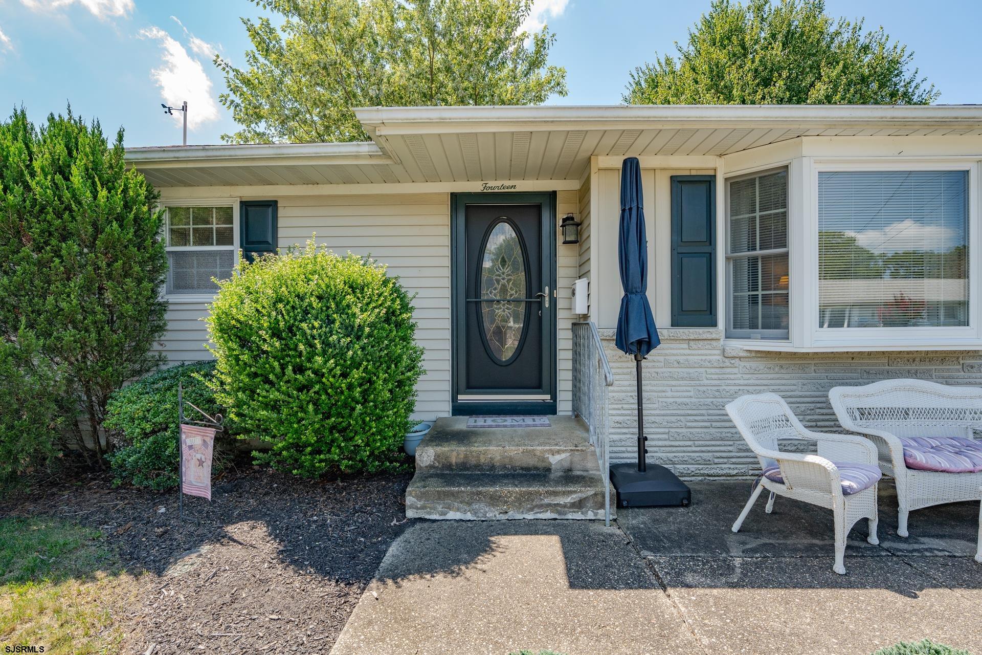 14 Merion Dr