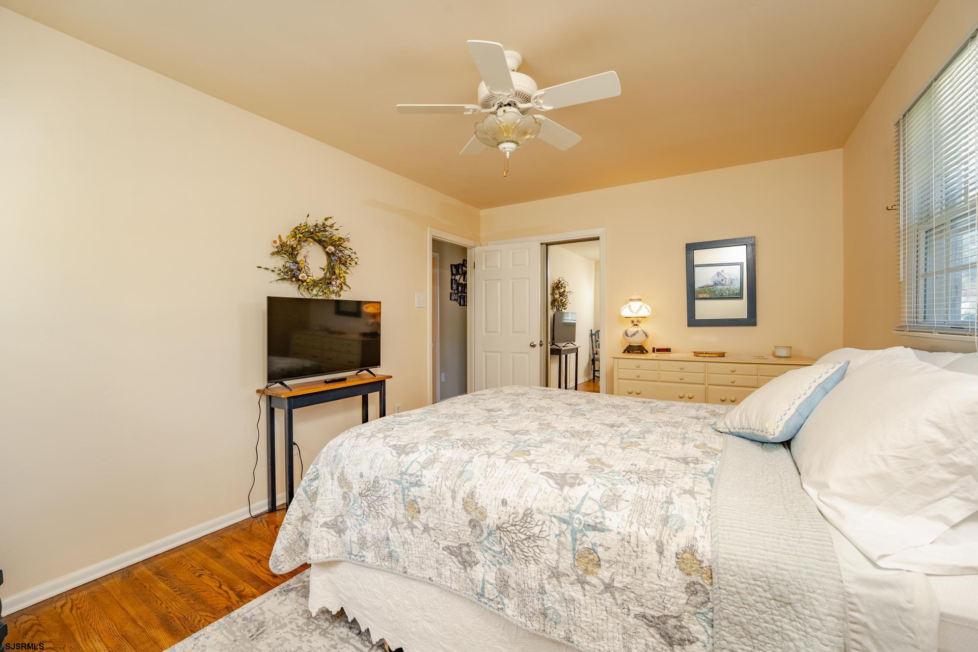 14 Merion Dr