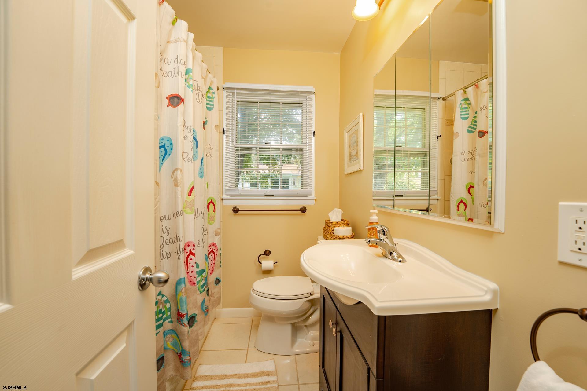 14 Merion Dr