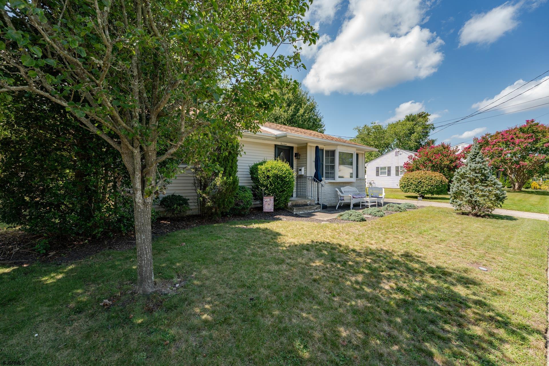 14 Merion Dr