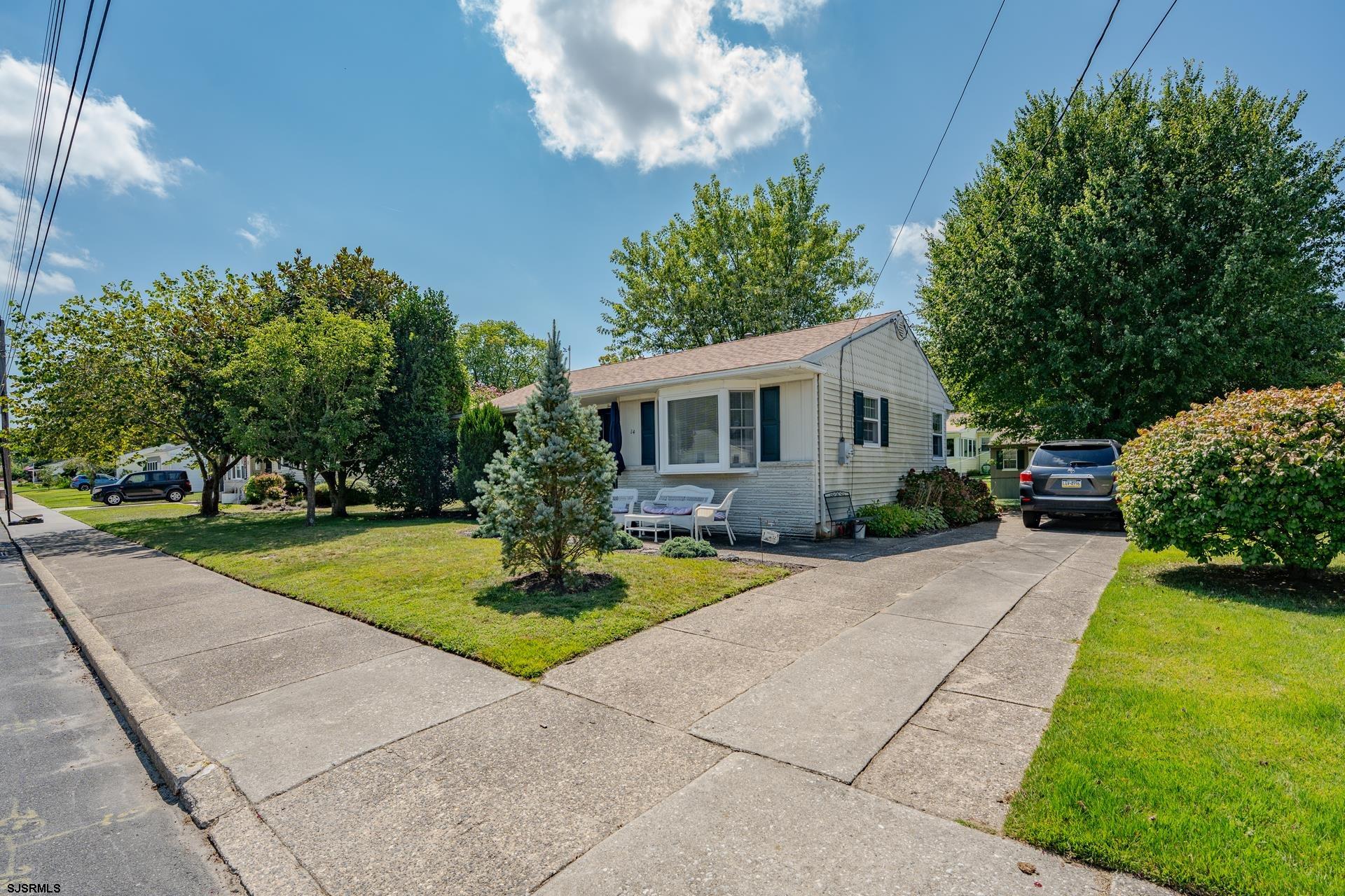 14 Merion Dr