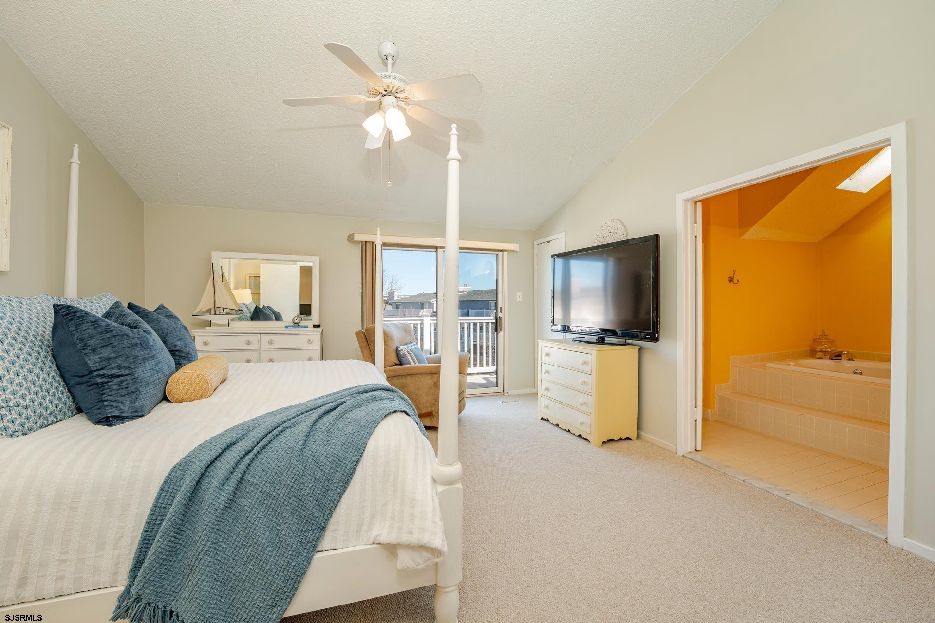 515 Conch Dr Unit: 515