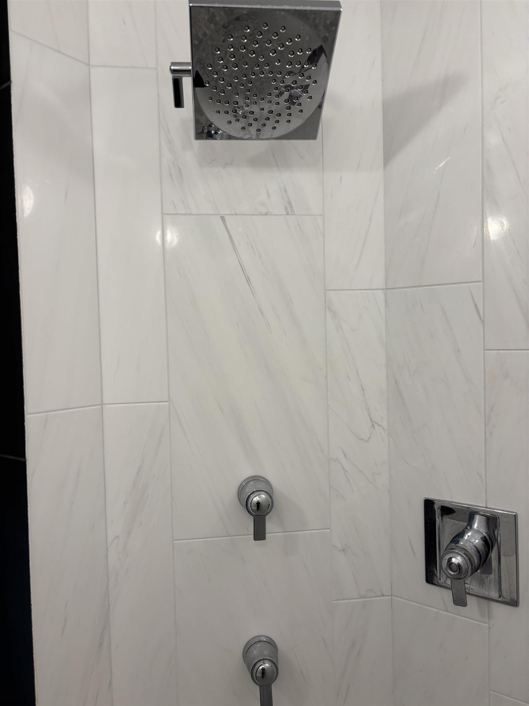 301 Harbour Cove Unit: 301