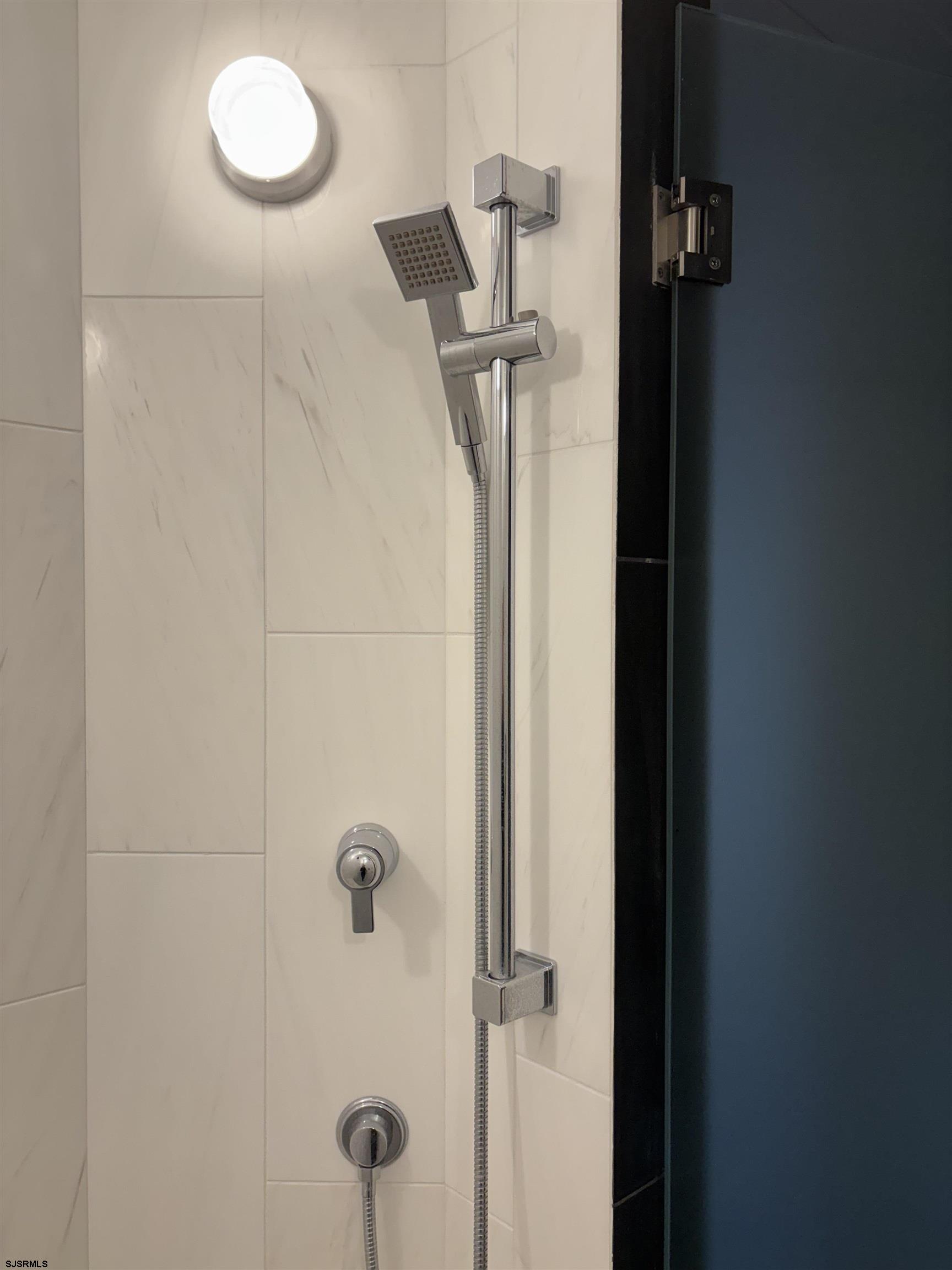 301 Harbour Cove Unit: 301