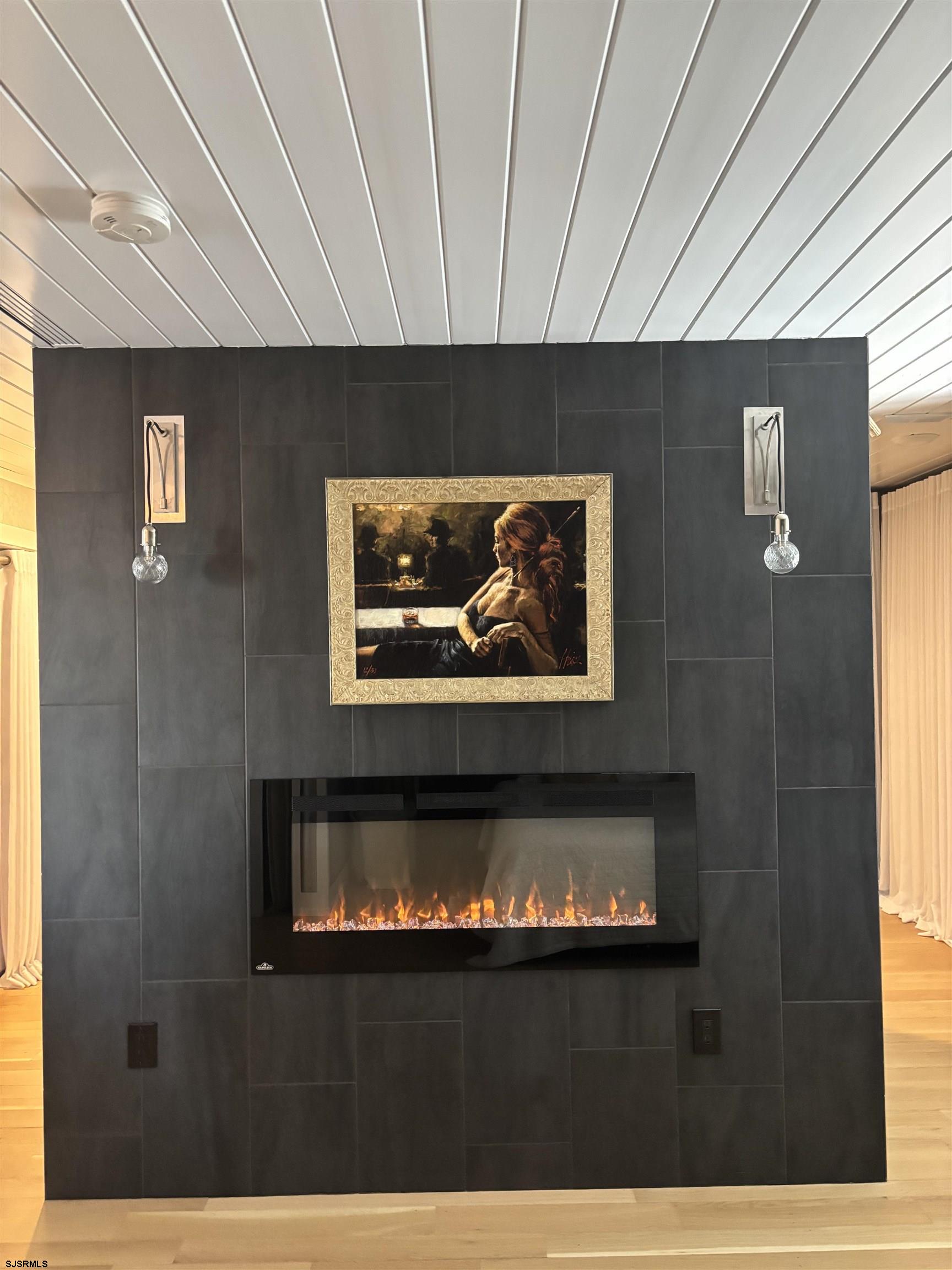 301 Harbour Cove Unit: 301