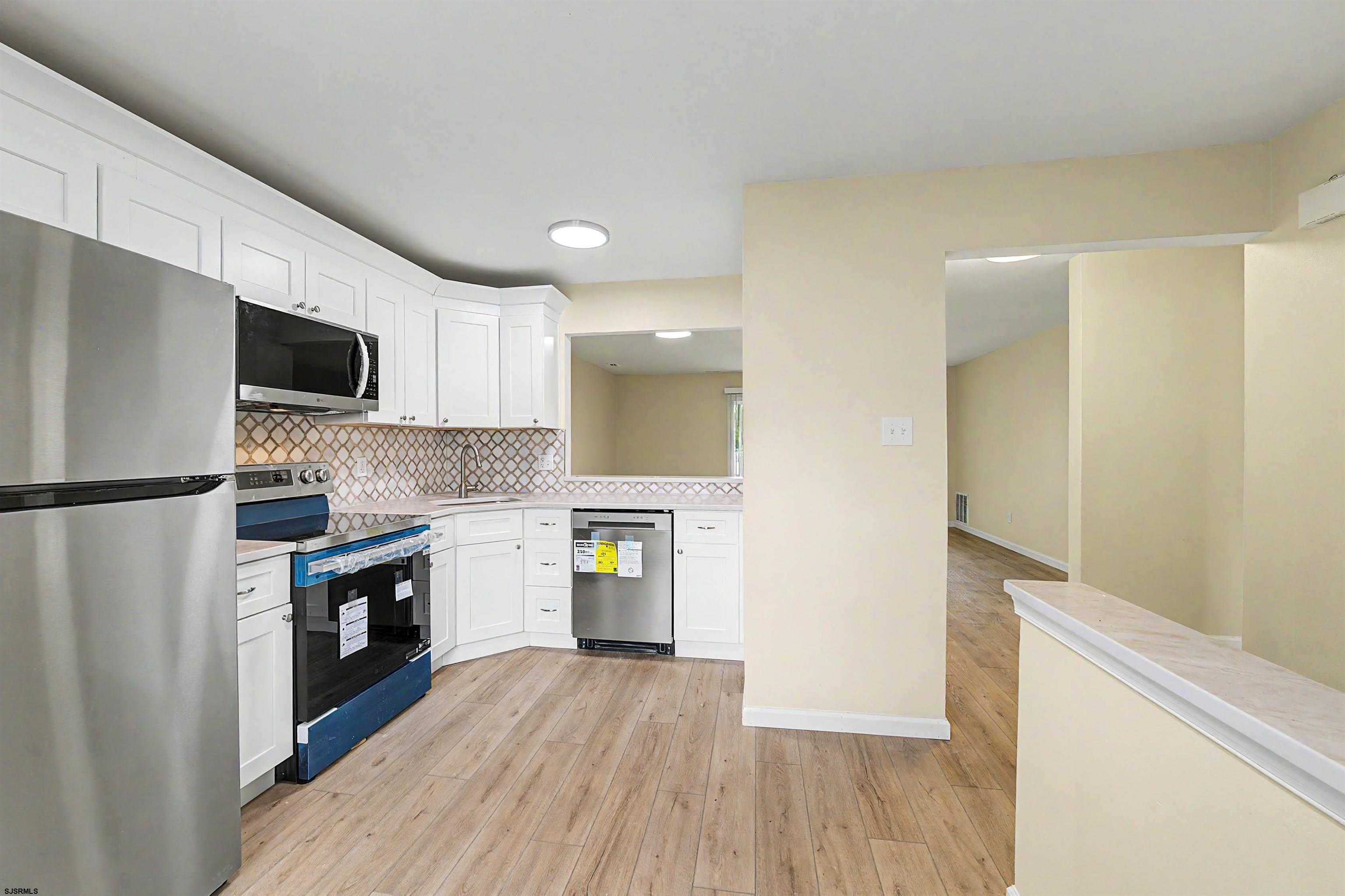 3211 Juniper Ct Unit: 3211