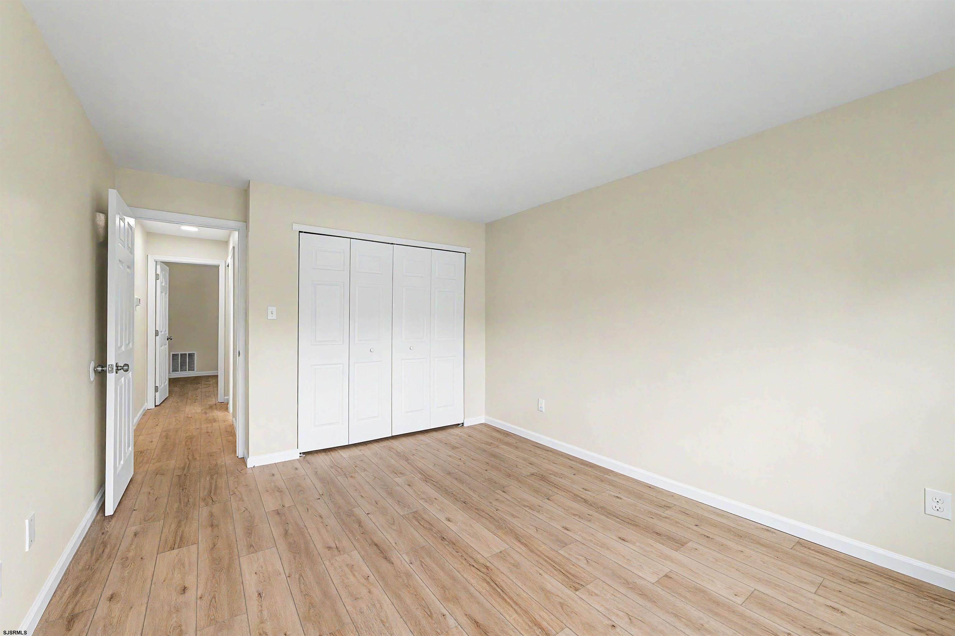 3211 Juniper Ct Unit: 3211