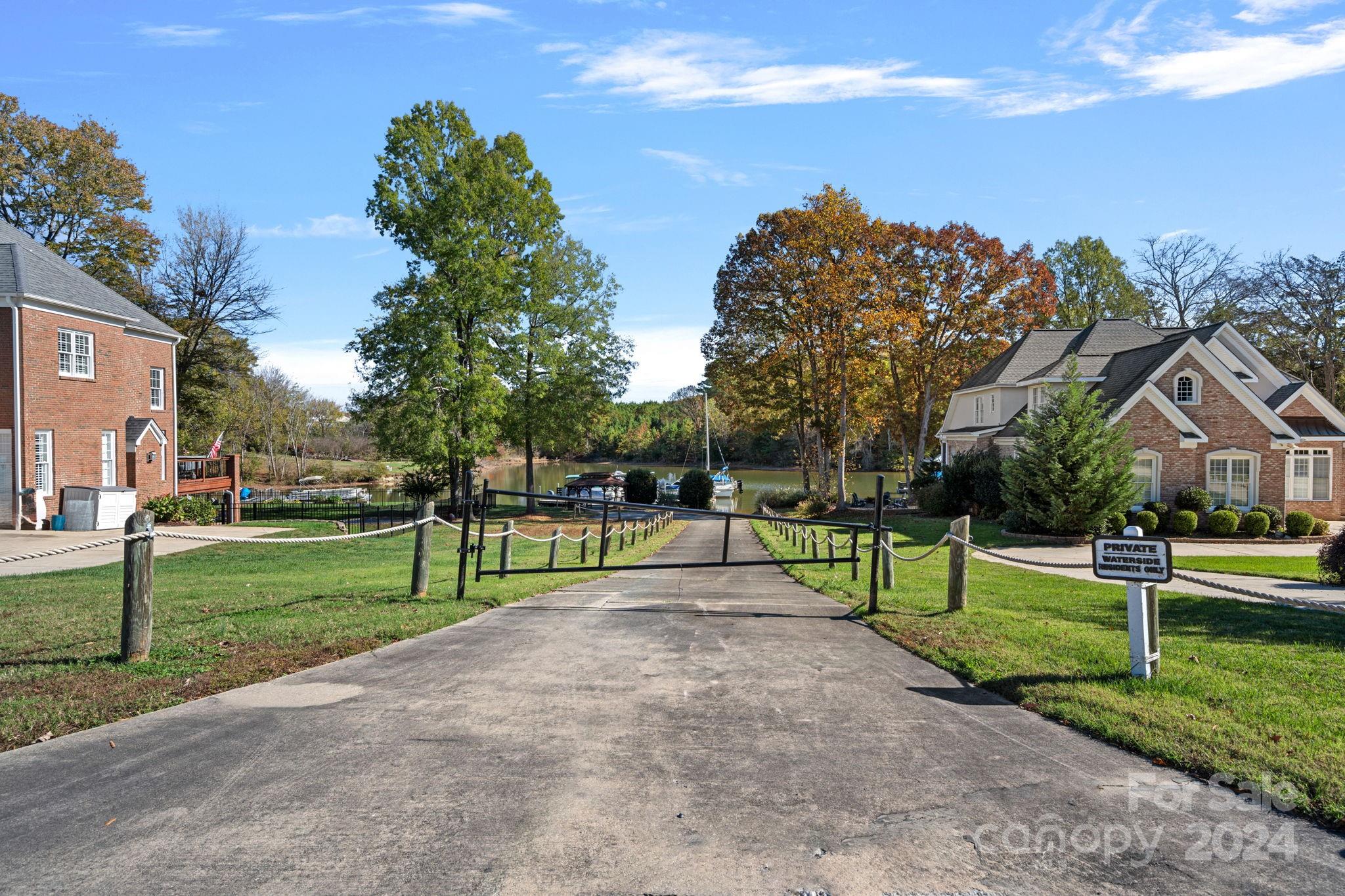 125 Pebble Brook Lane