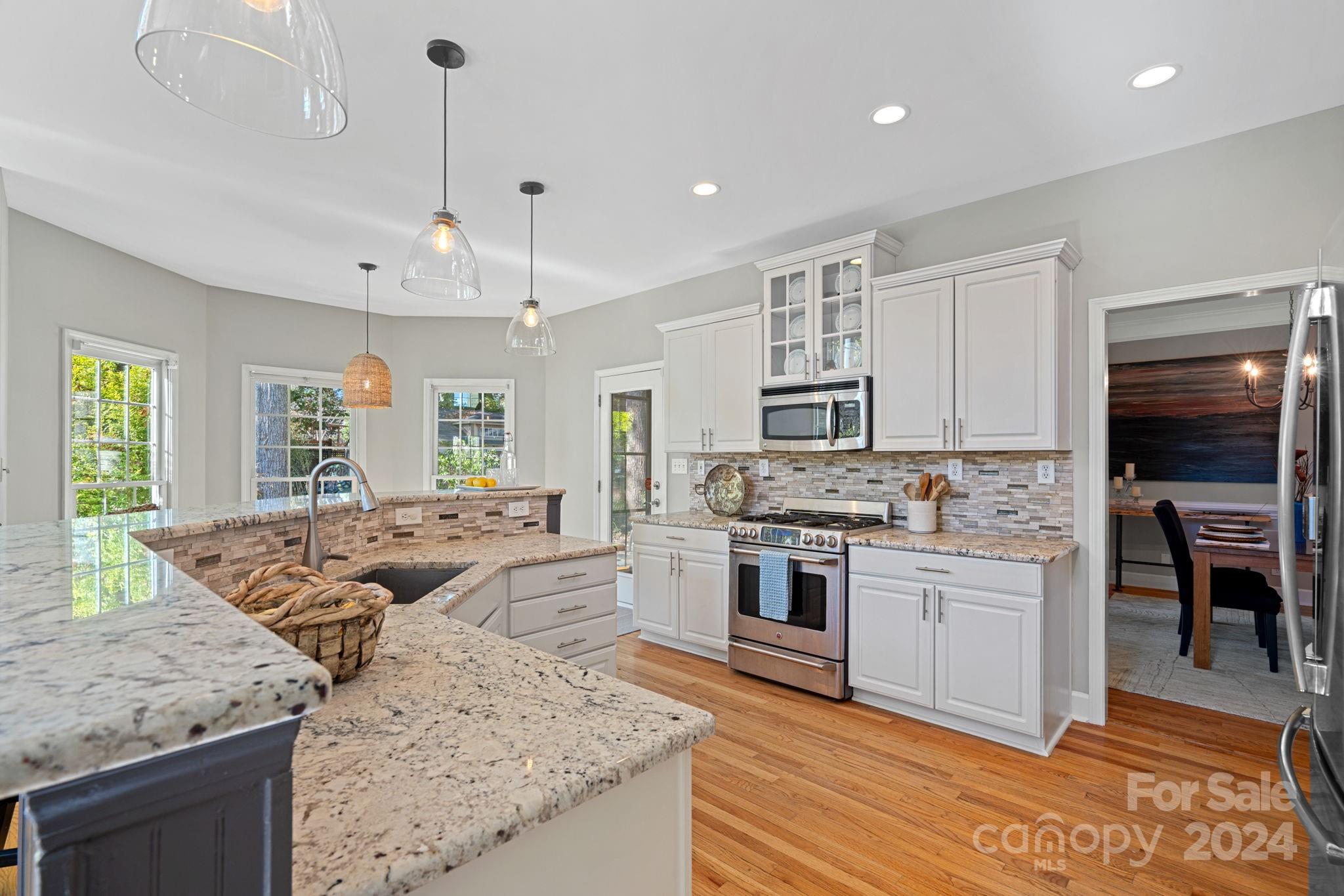 125 Pebble Brook Lane