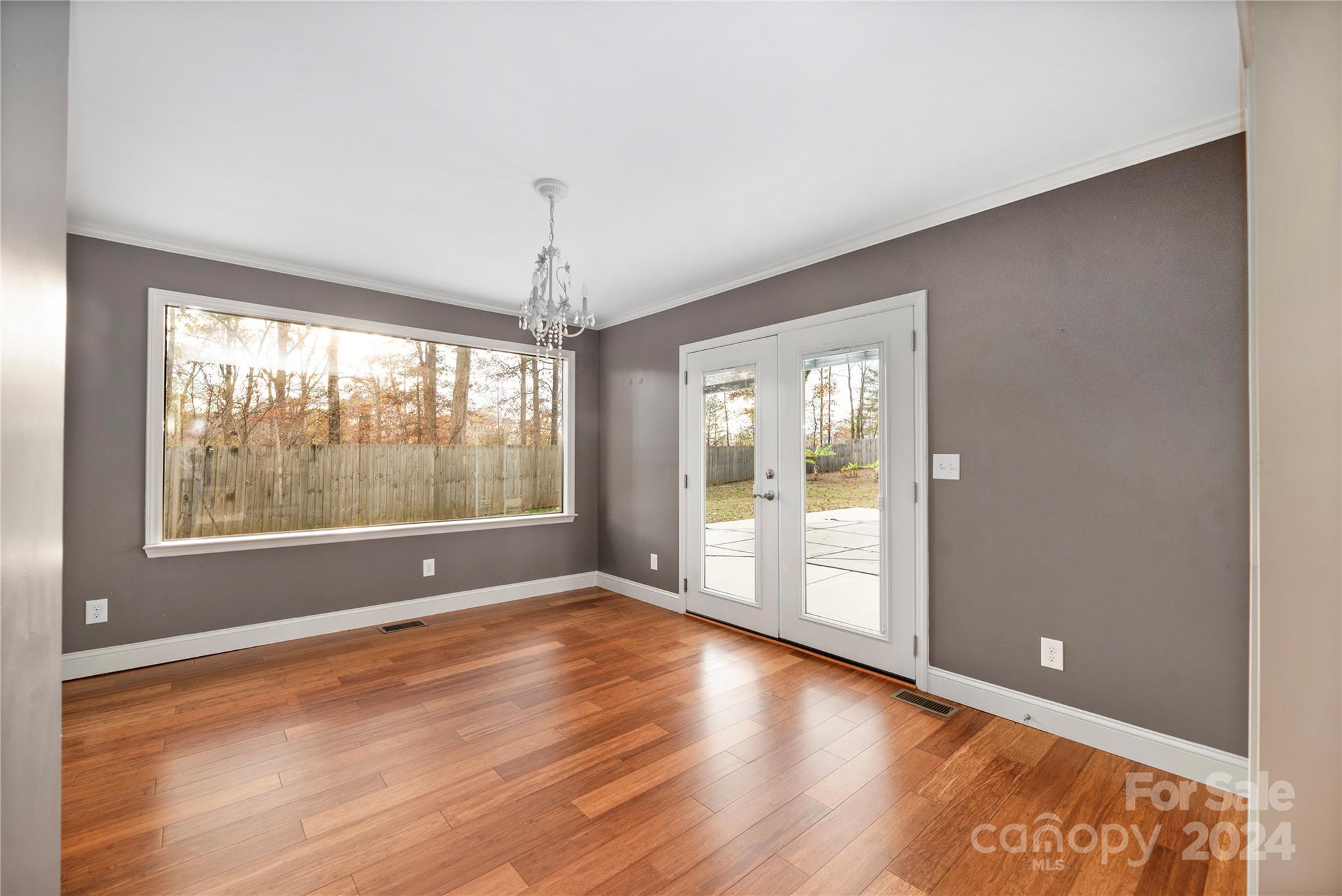 186/188 Bellwood Loop