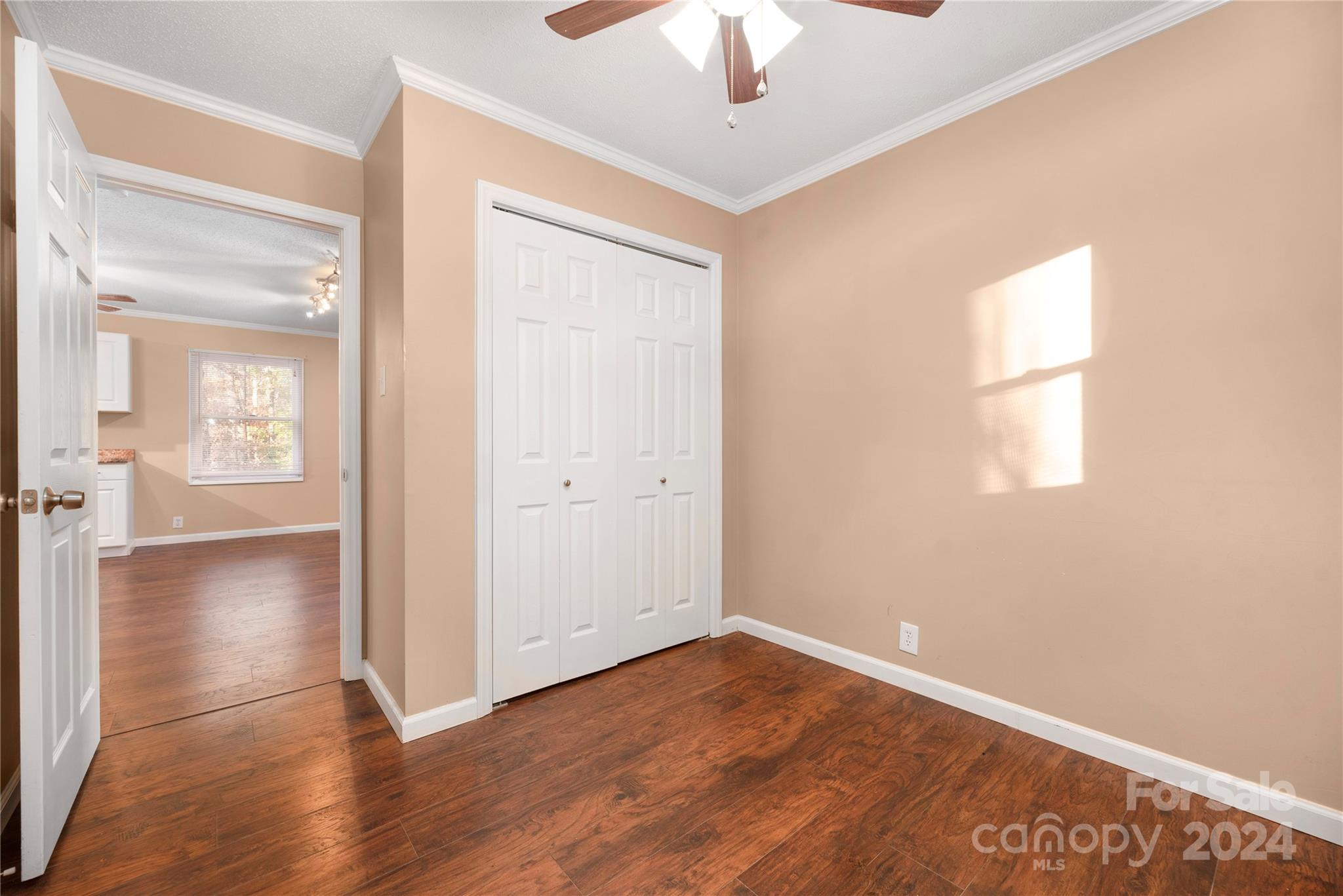 186/188 Bellwood Loop